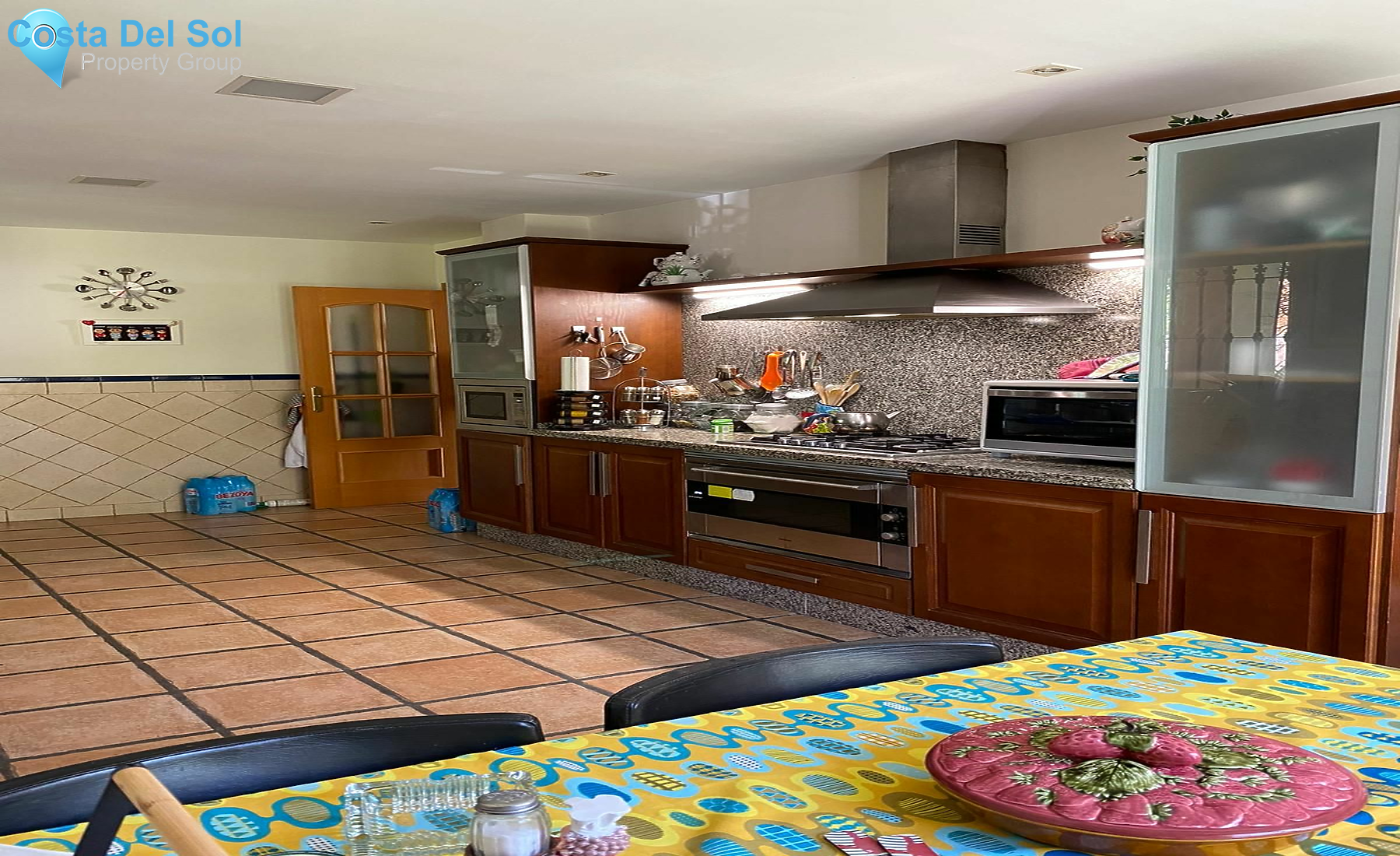 Detached Villa in Marbella-1220376