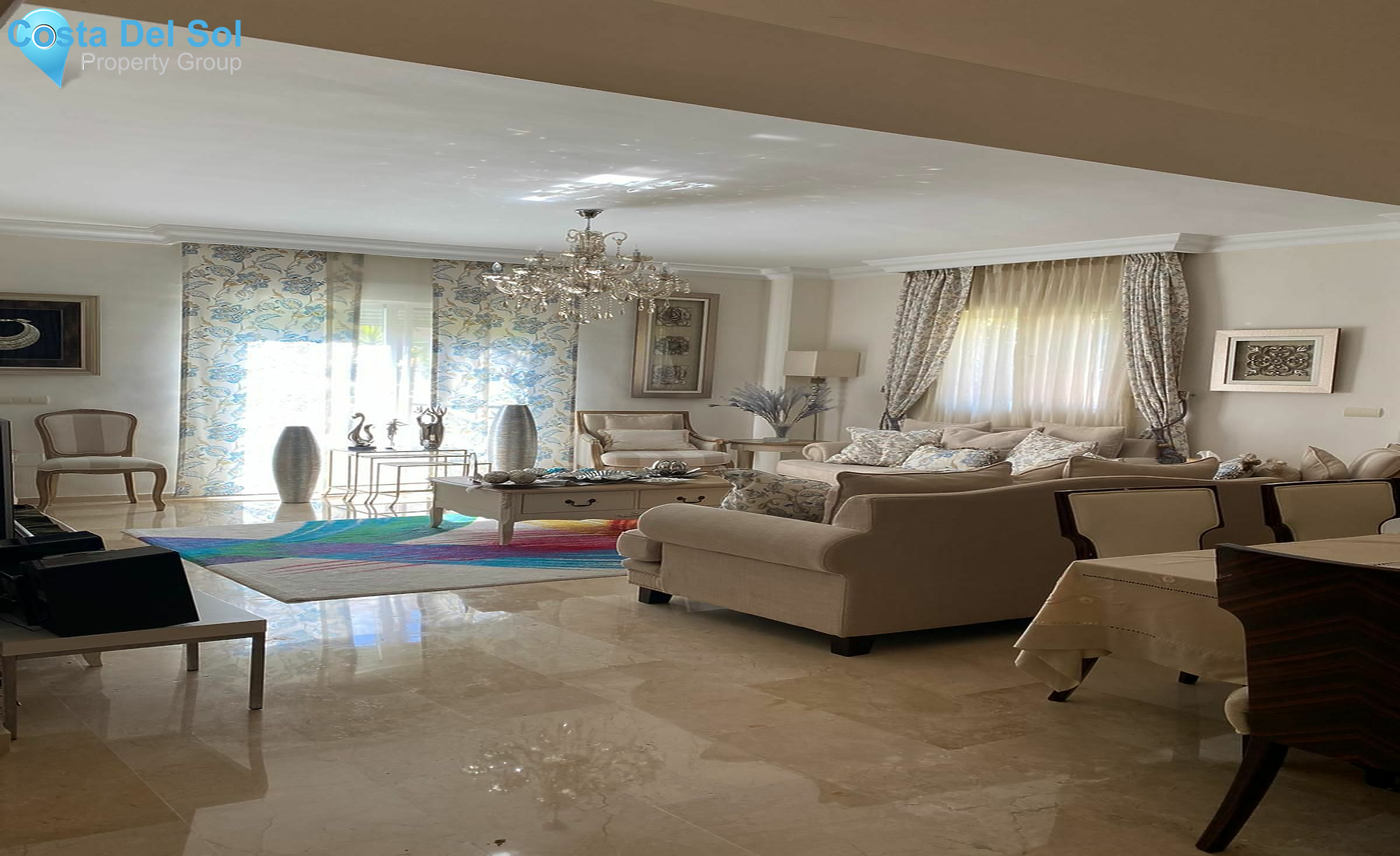 Detached Villa in Marbella-1220367