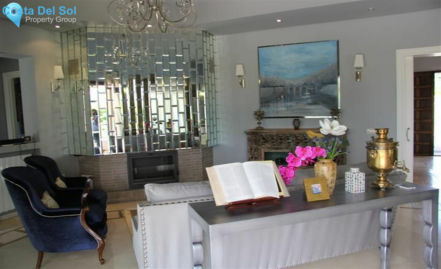 Detached Villa in Marbella-1220684