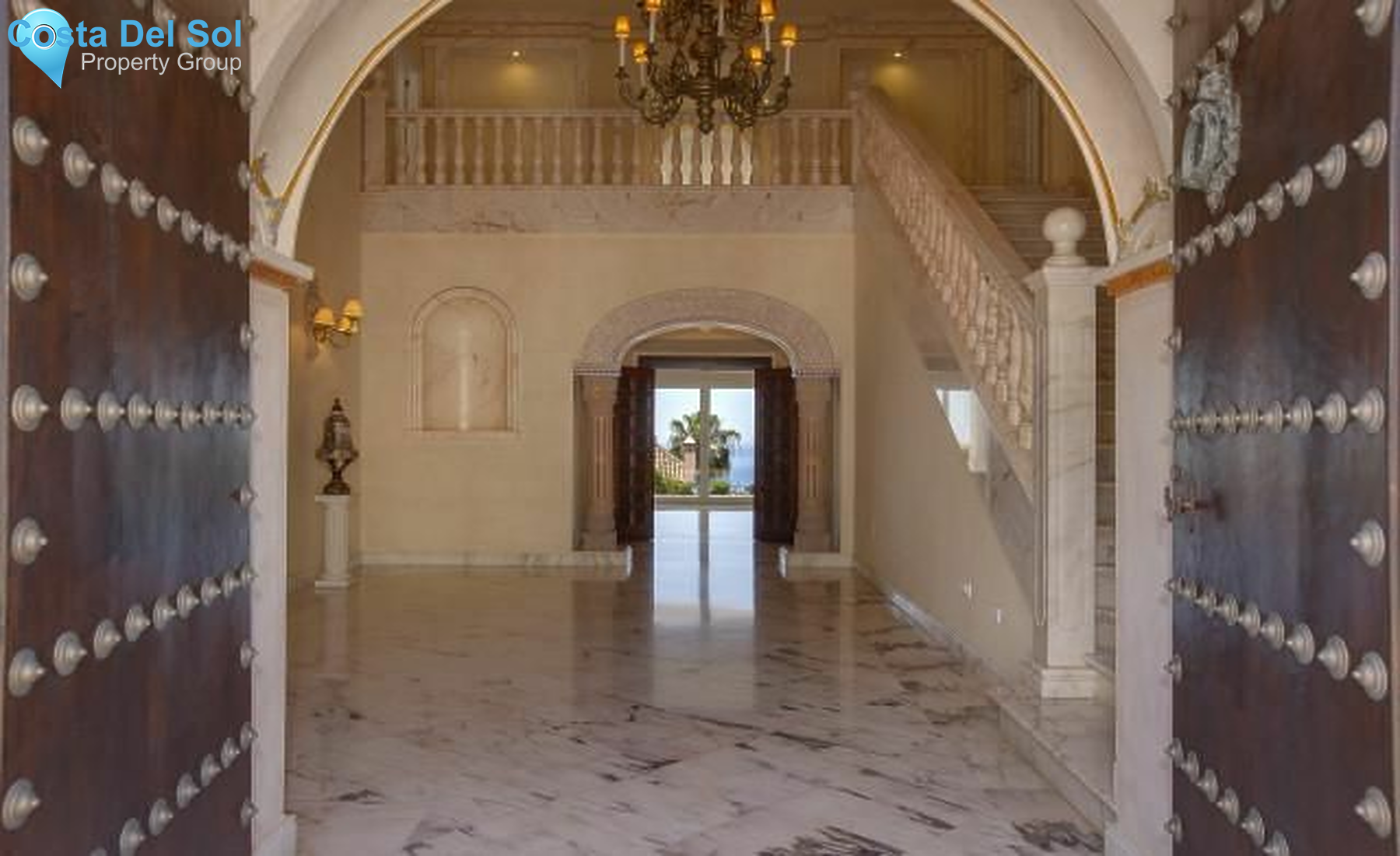 Detached Villa in Marbella-1223491
