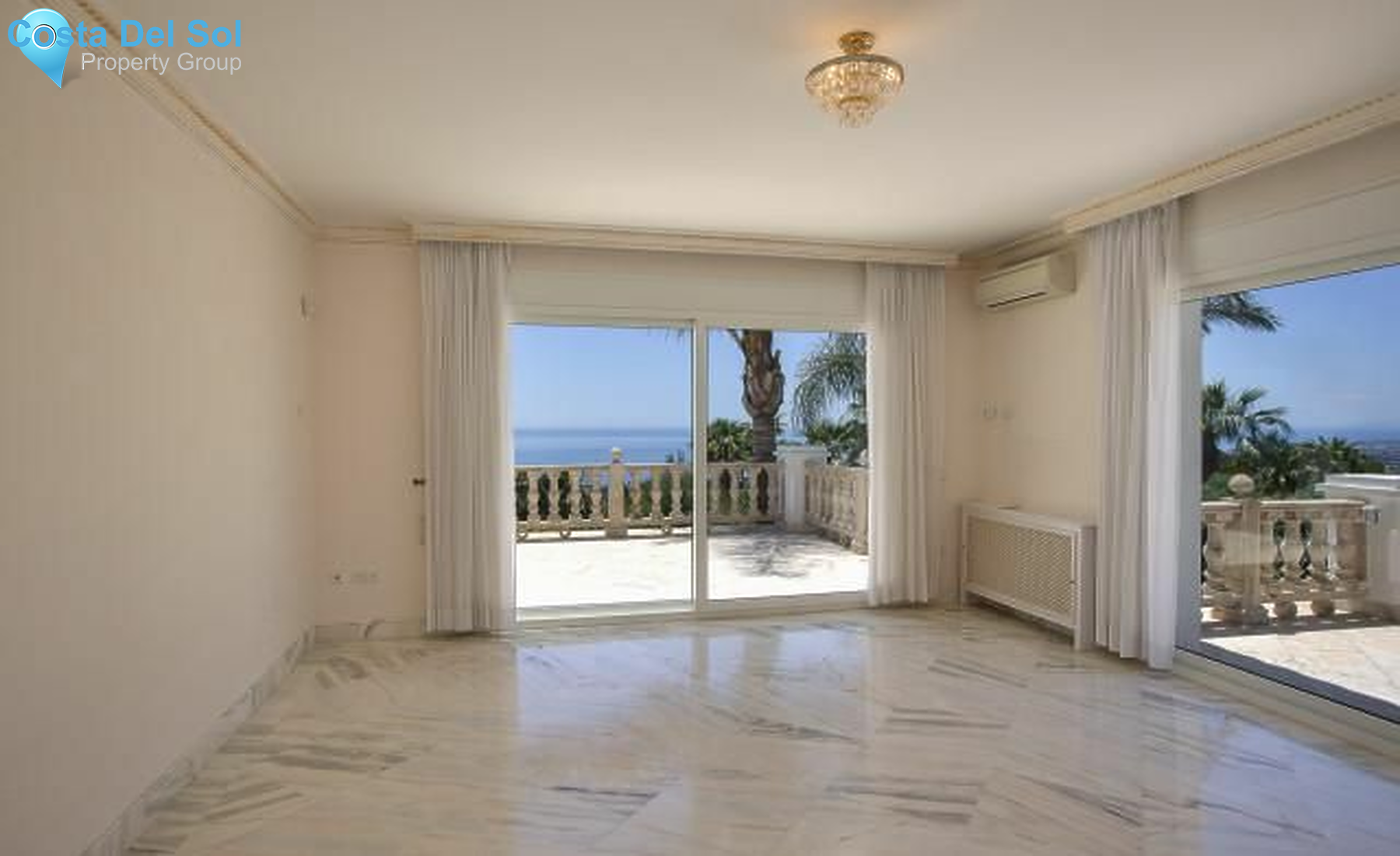 Detached Villa in Marbella-1223502