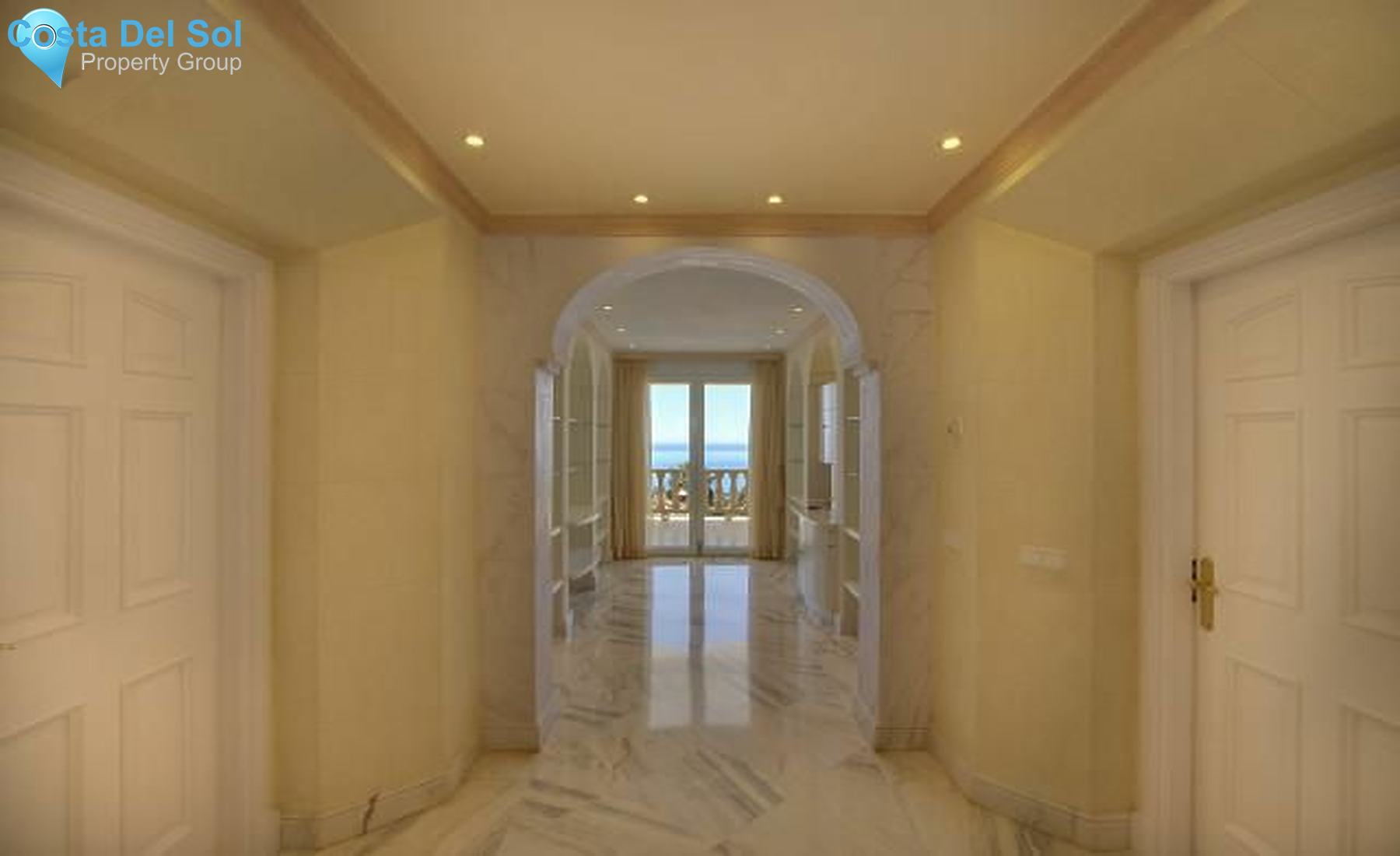 Detached Villa in Marbella-1223499