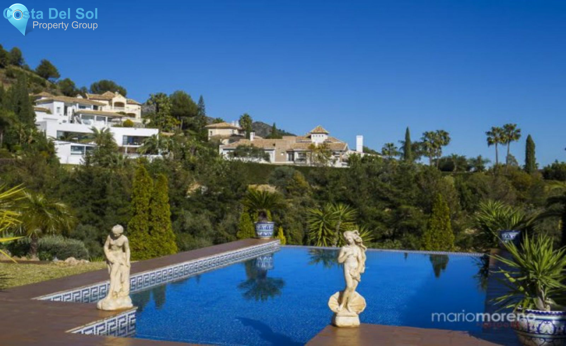 Detached Villa in Marbella-1227861