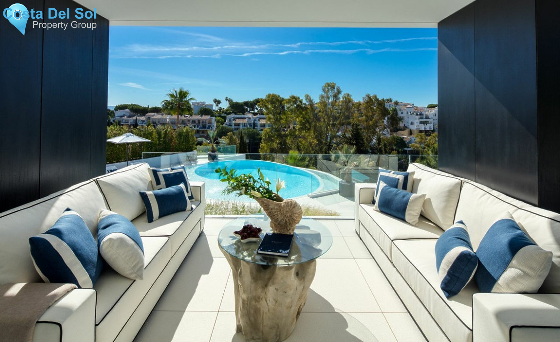 Detached Villa in Marbella-1388996