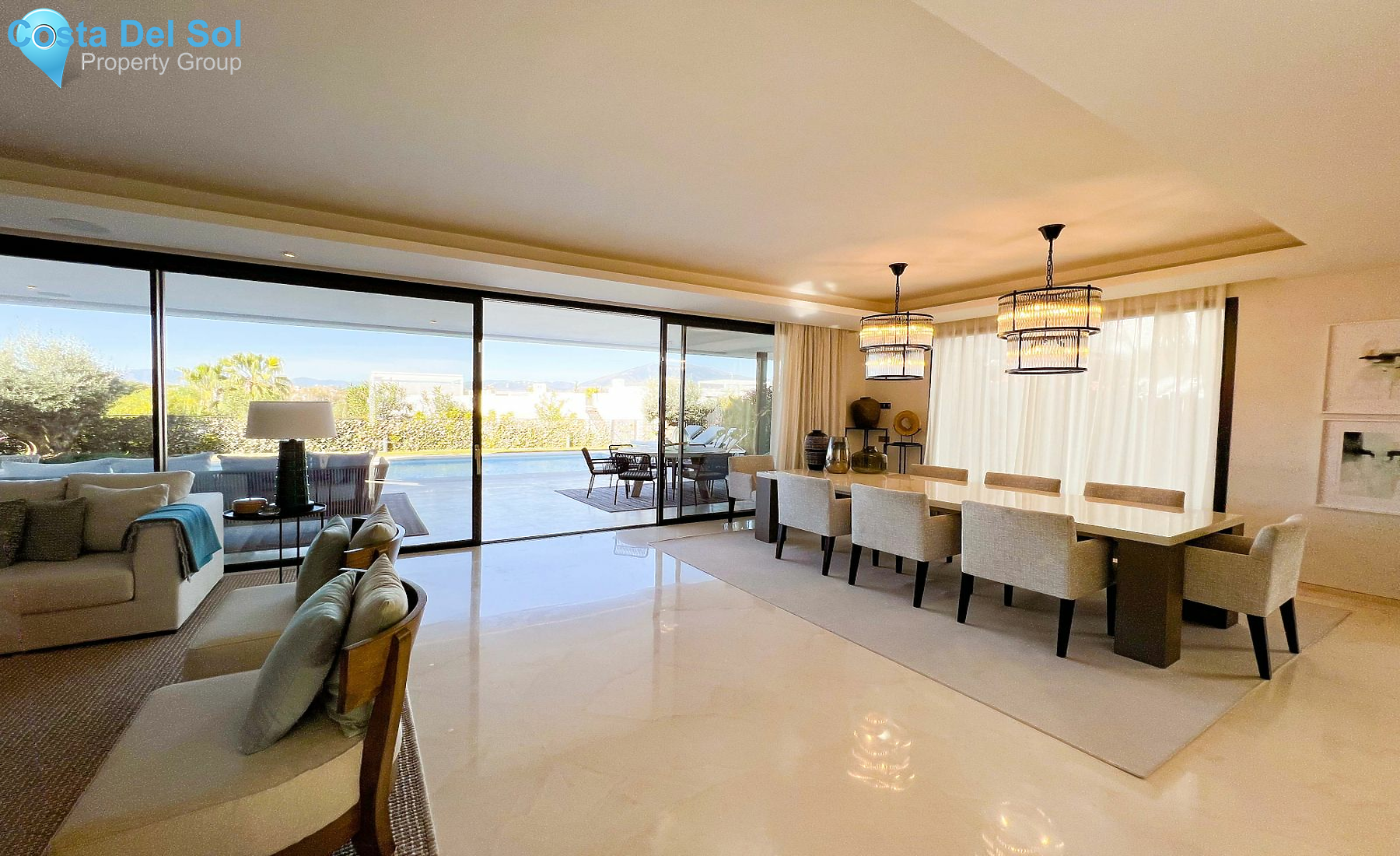 Detached Villa in Marbella-1396198