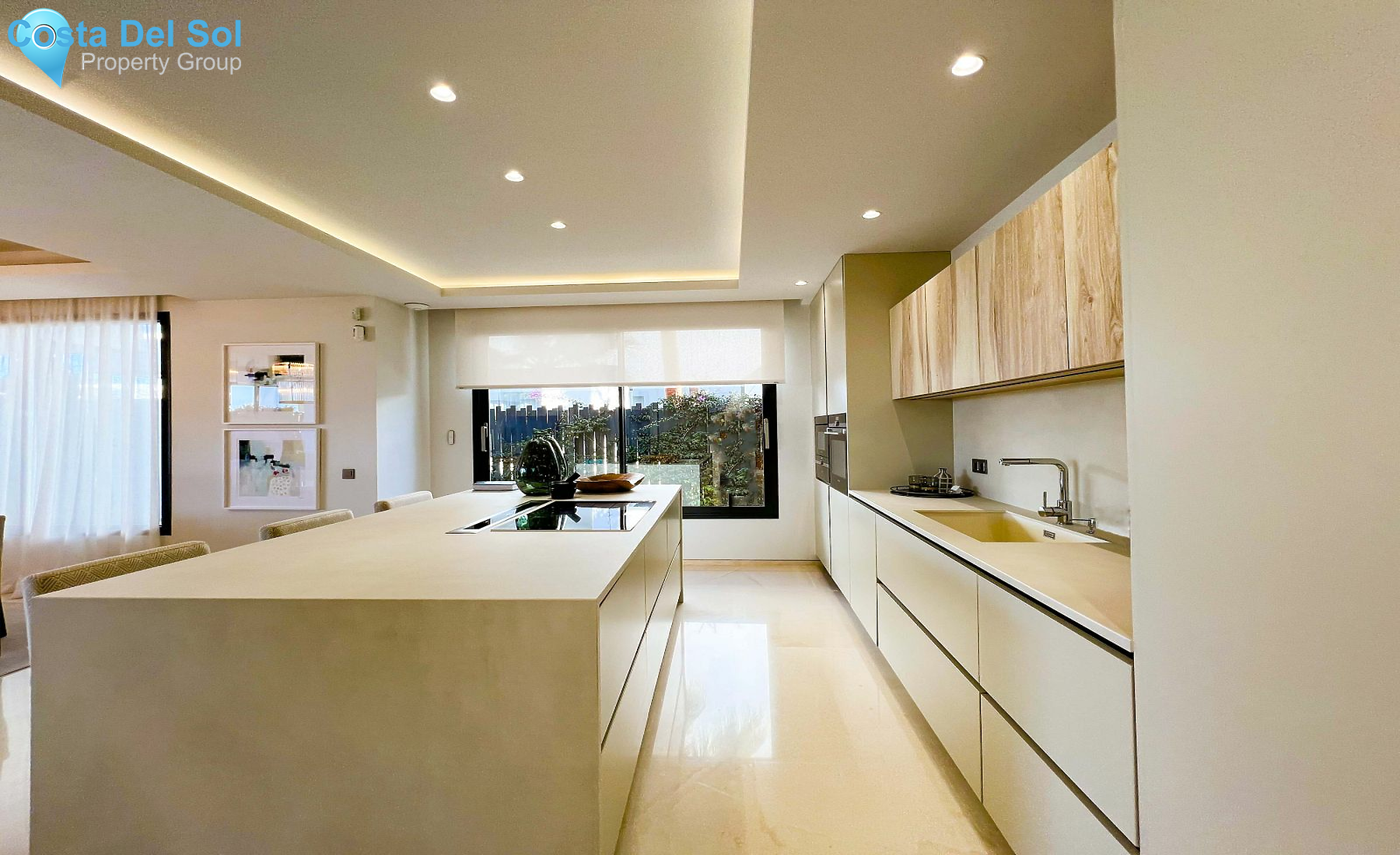 Detached Villa in Marbella-1396193