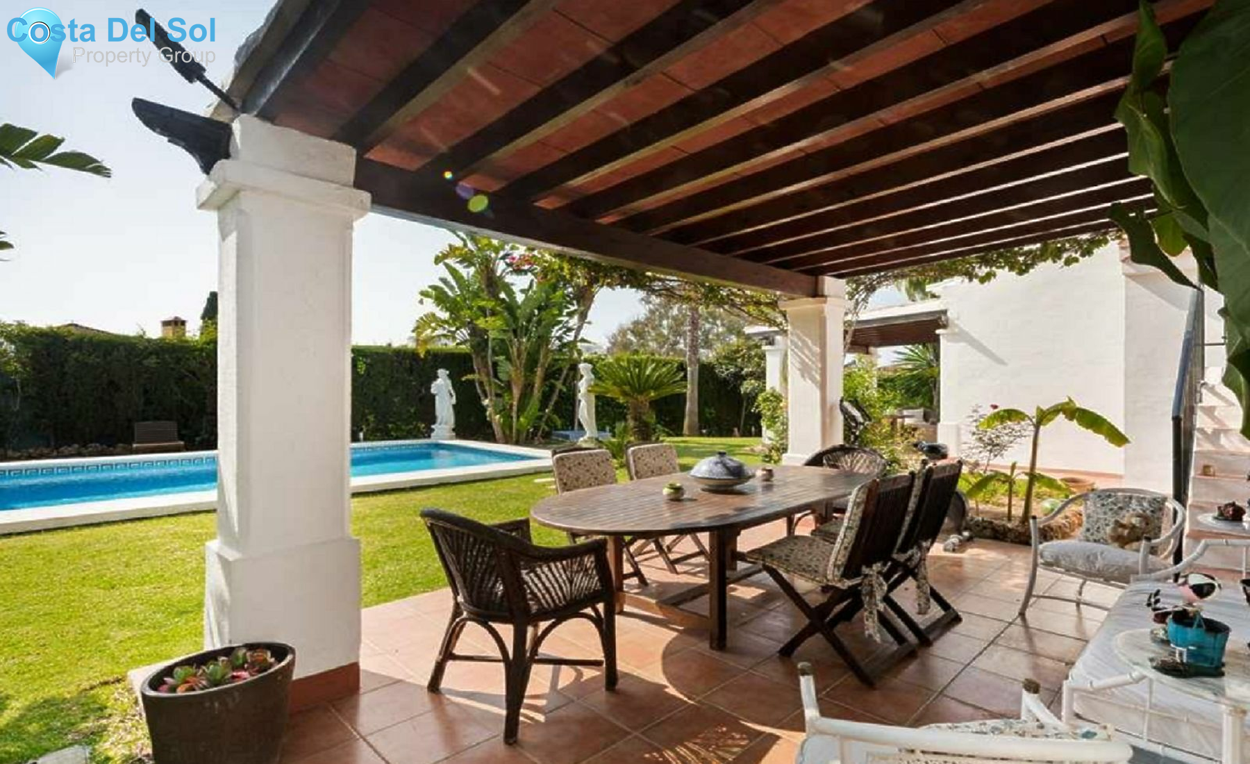 Detached Villa in Marbella-1420745