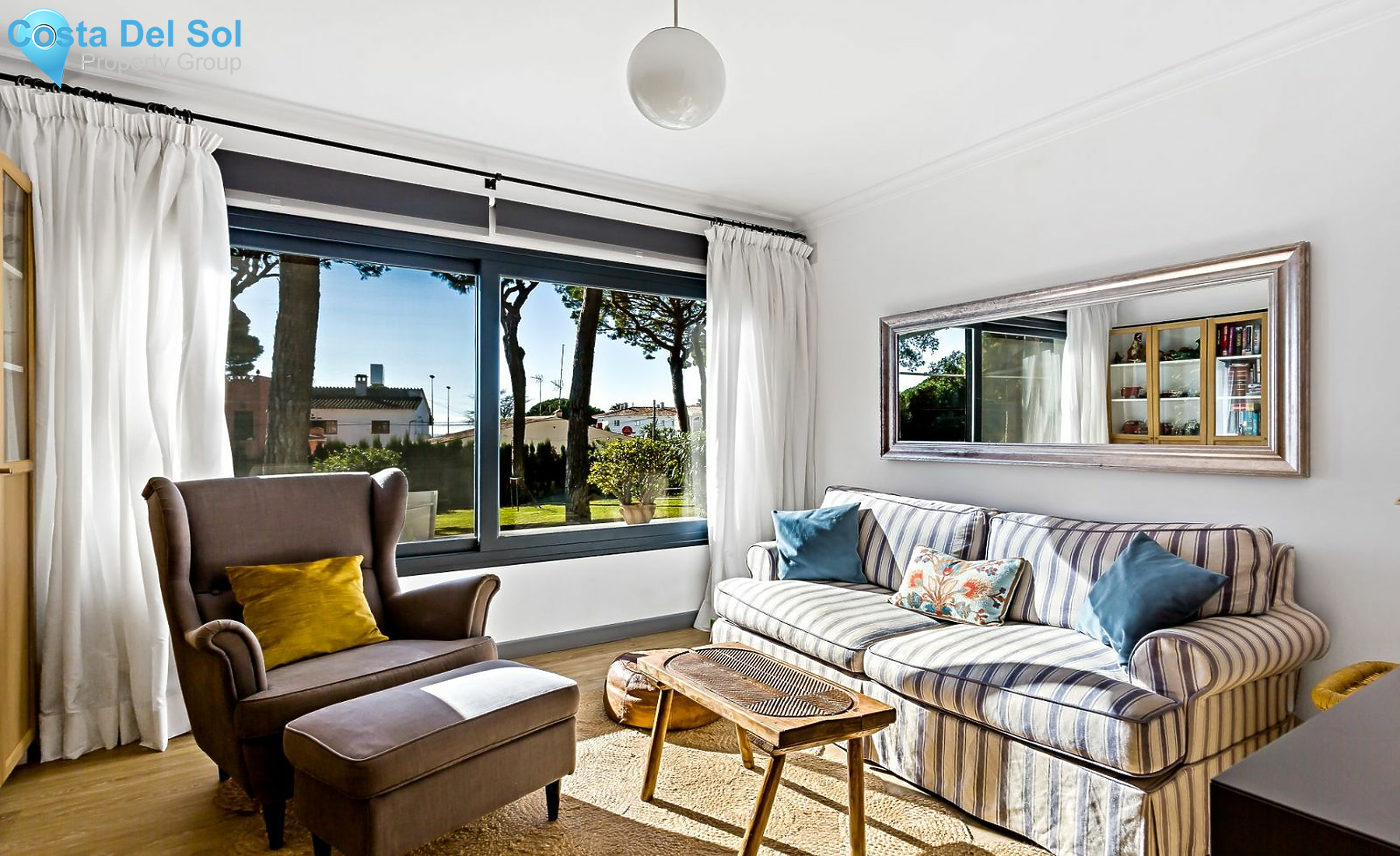 Detached Villa in Marbella-1420834