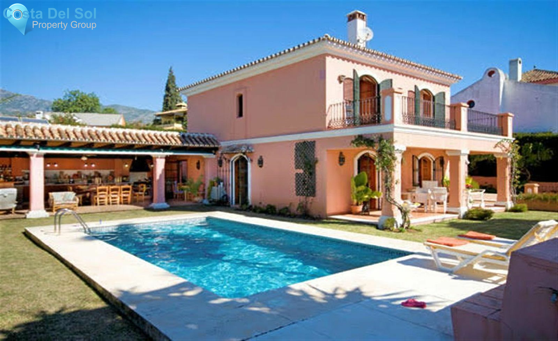 Detached Villa in Marbella