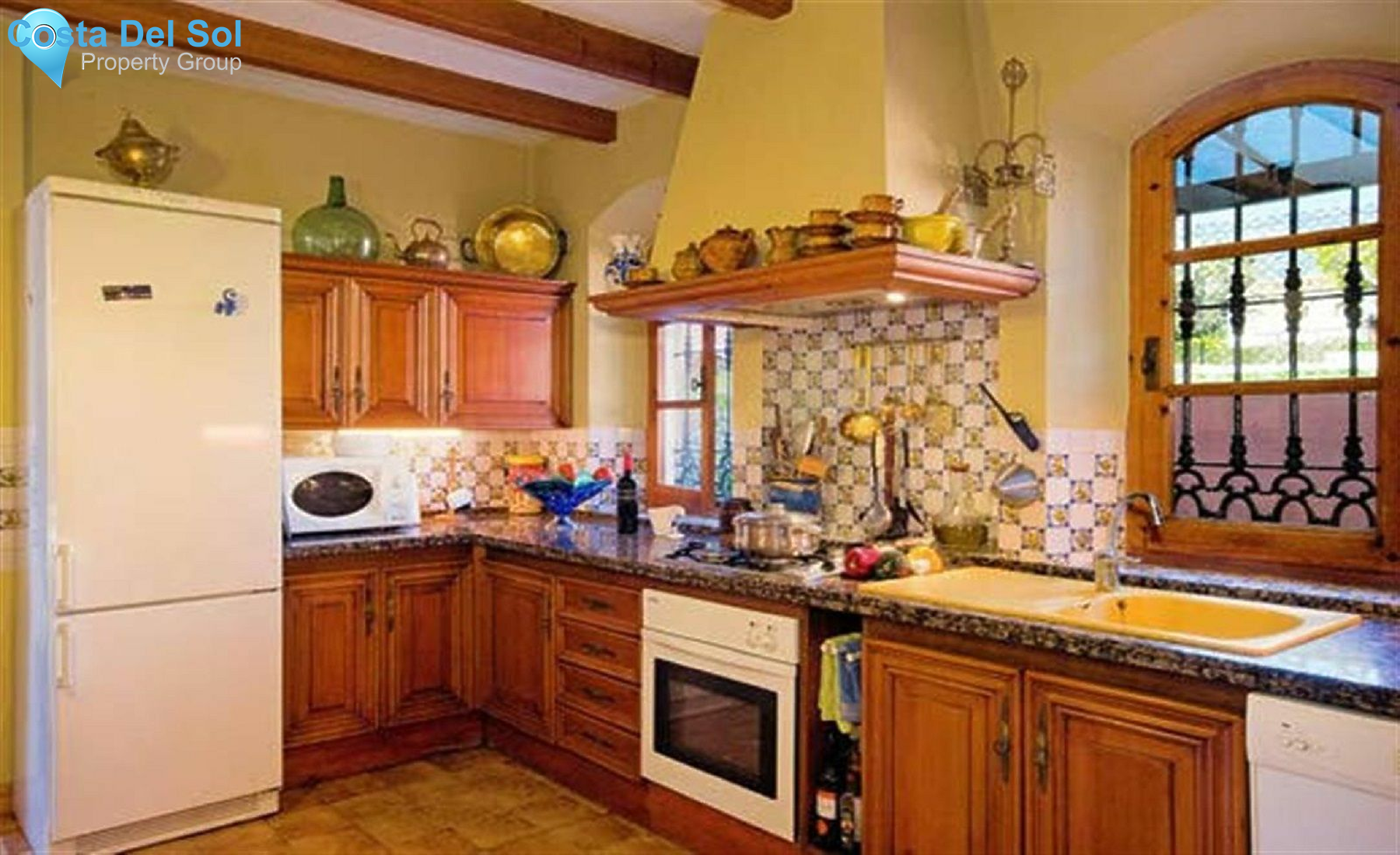 Detached Villa in Marbella-1444044