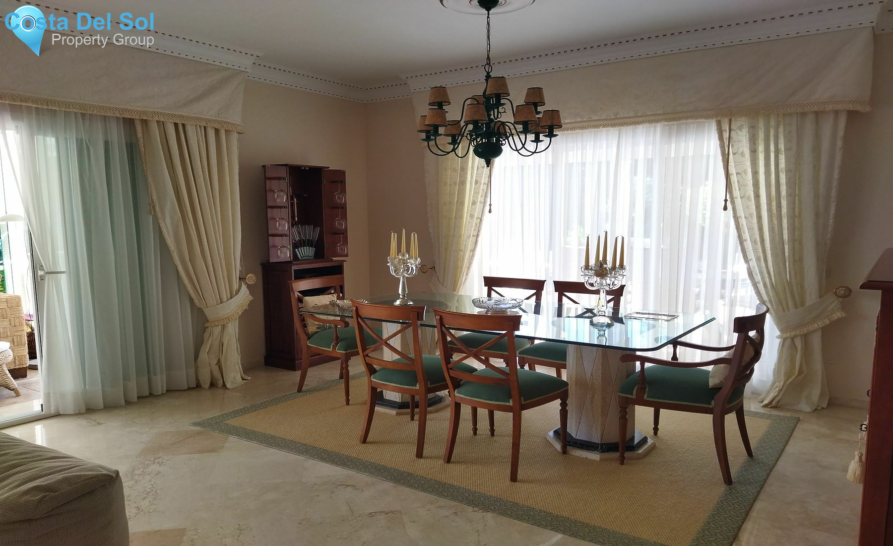 Detached Villa in Marbella-1447032