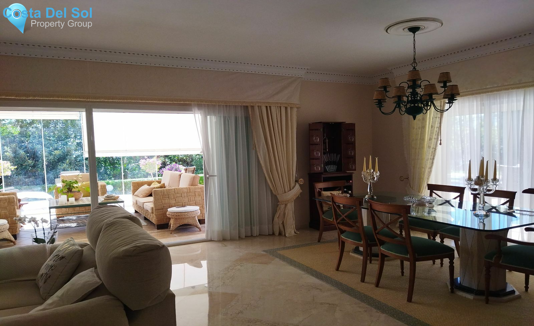 Detached Villa in Marbella-1447024