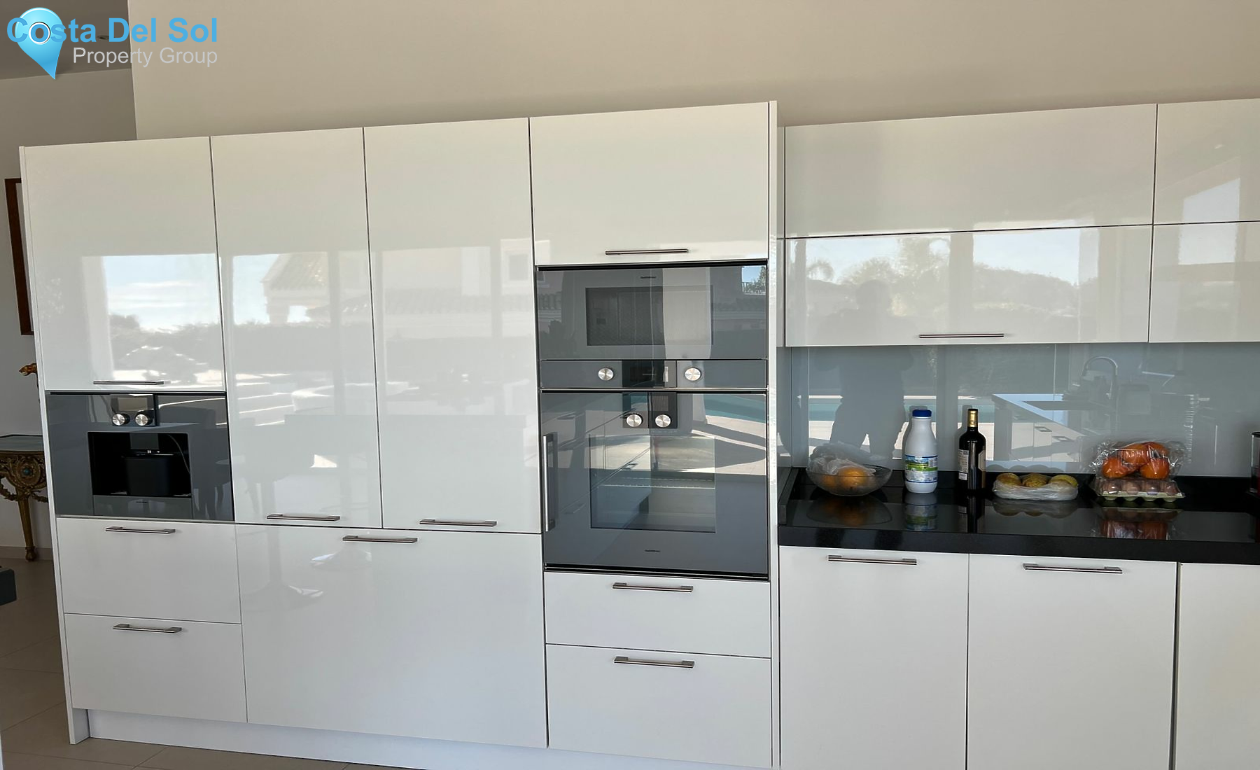 Detached Villa in Marbella-1447079