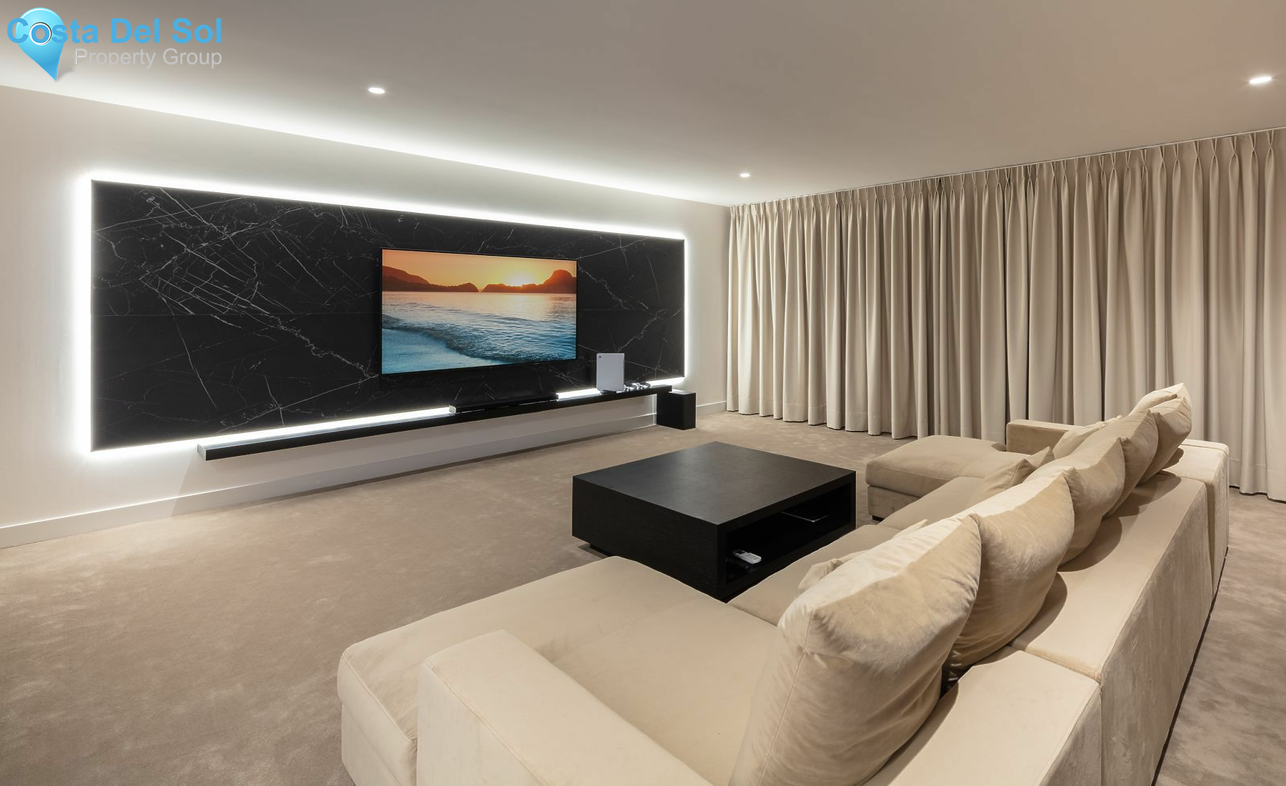 Detached Villa in Marbella-1449531