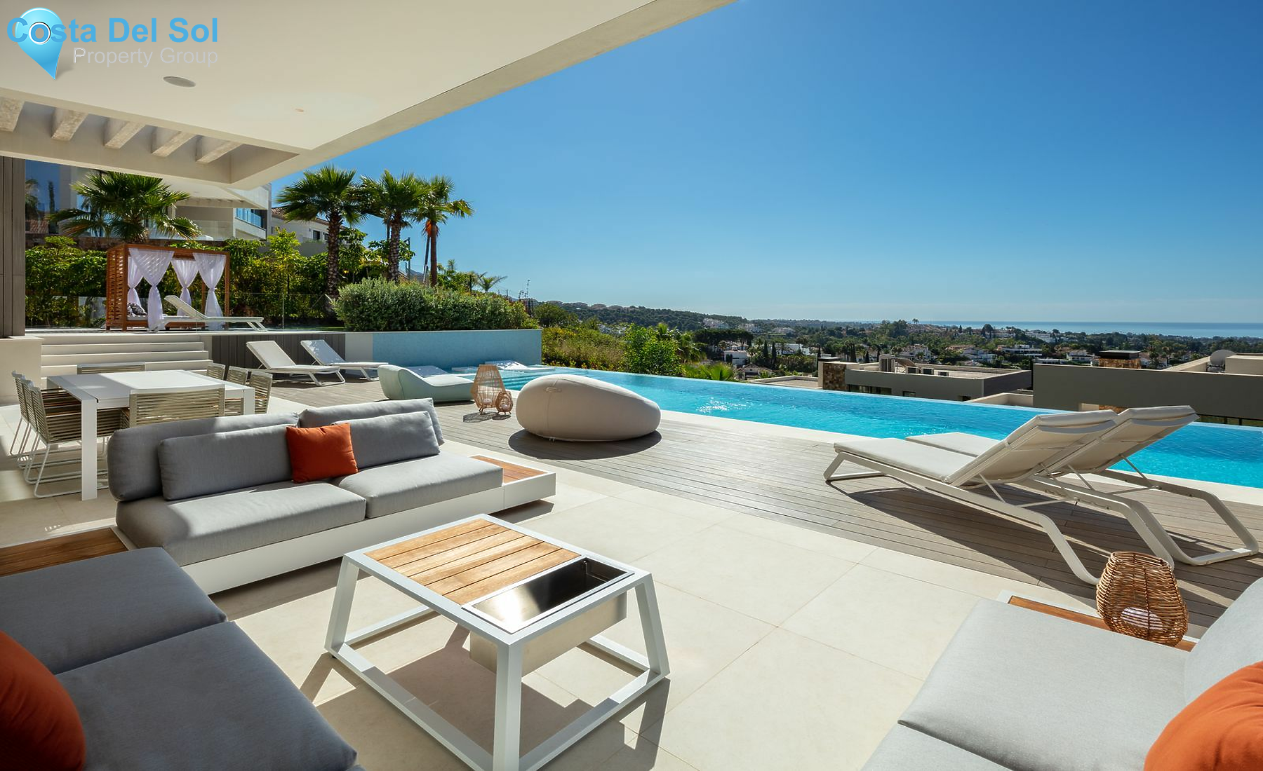 Detached Villa in Marbella-1449521