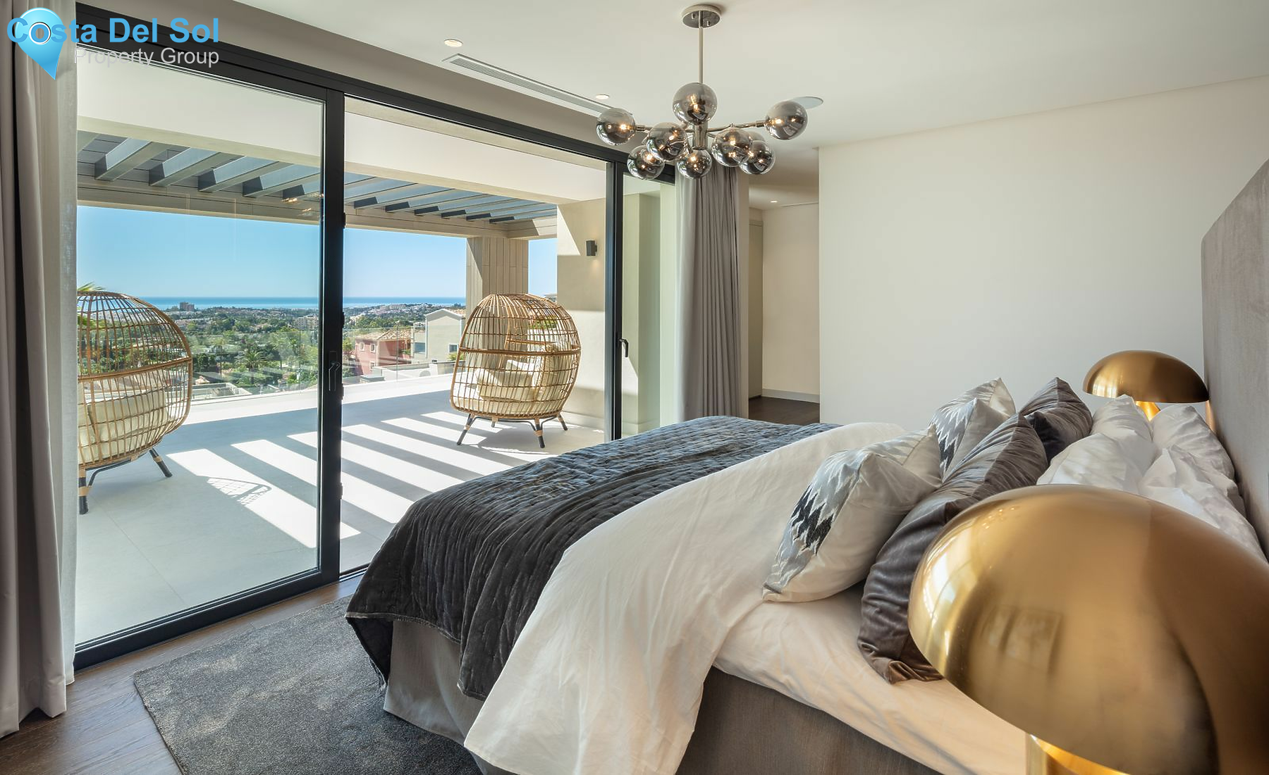 Detached Villa in Marbella-1449527