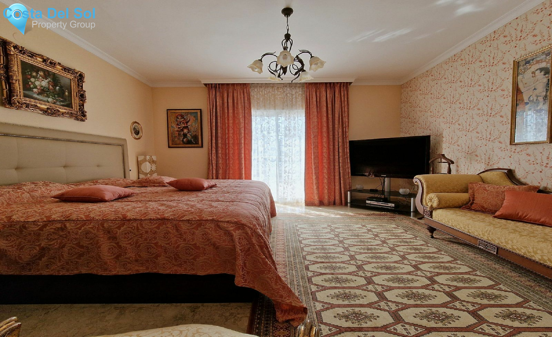 Detached Villa in Marbella-1465416
