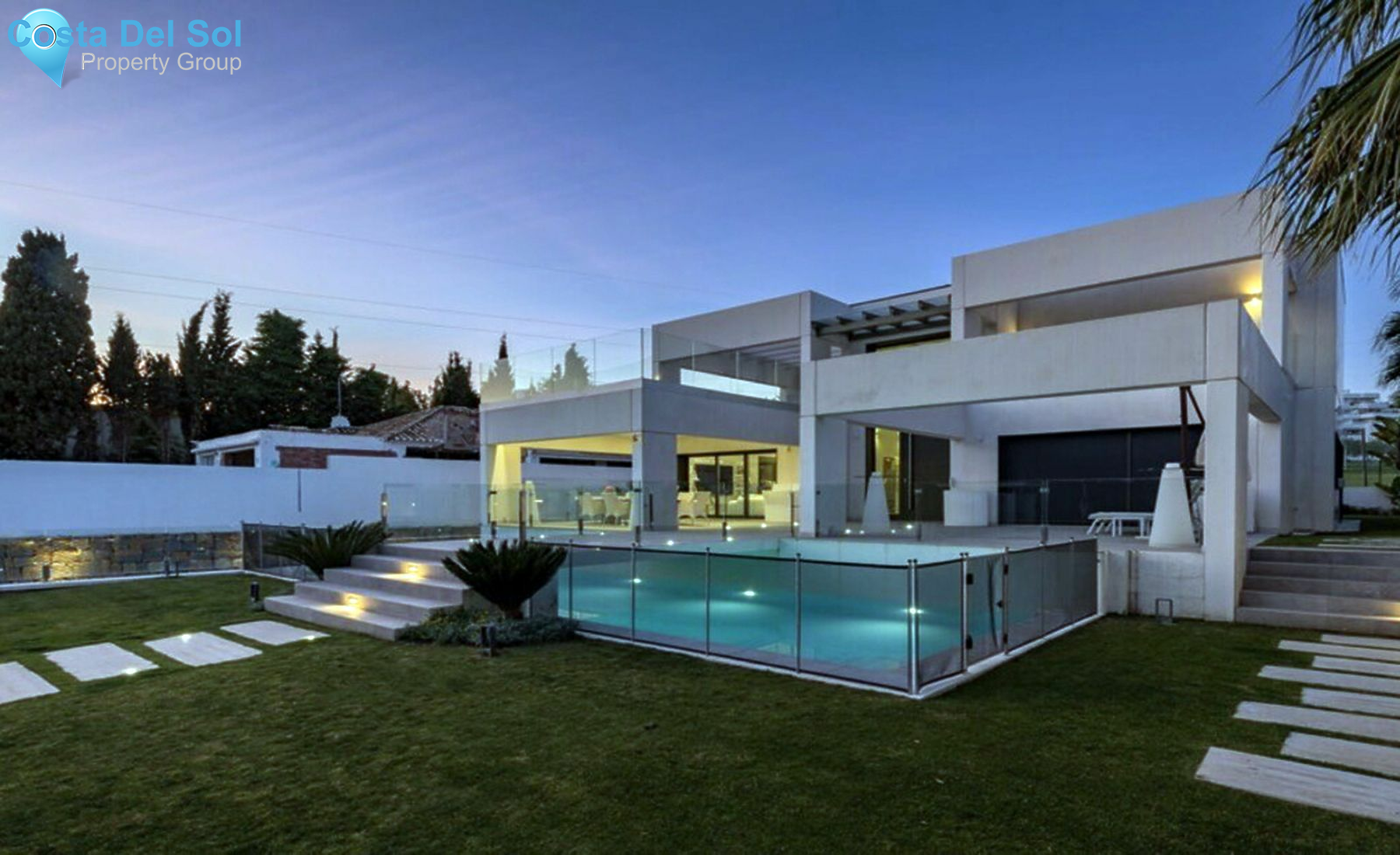 Detached Villa in Marbella