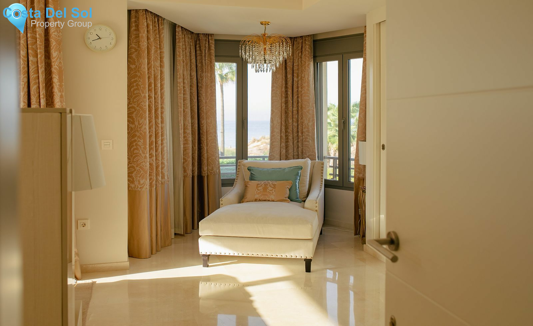 Detached Villa in Marbella-1512819