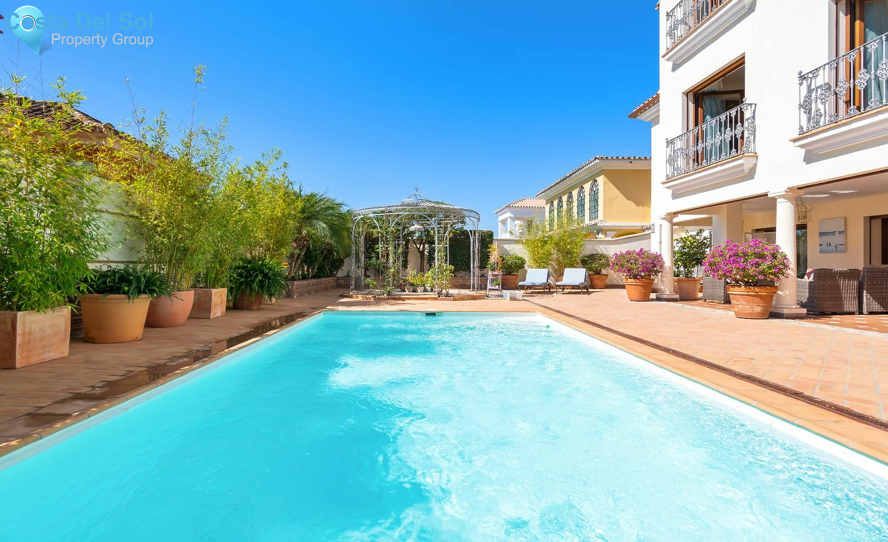 Detached Villa in Marbella-1518308