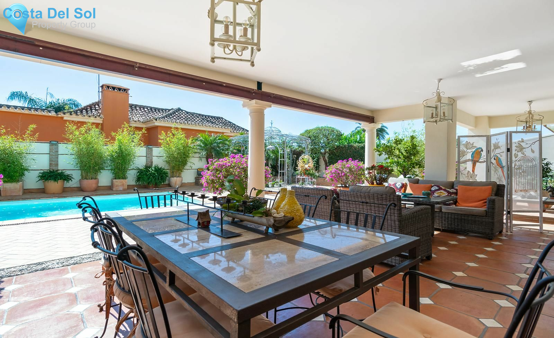 Detached Villa in Marbella-1518294