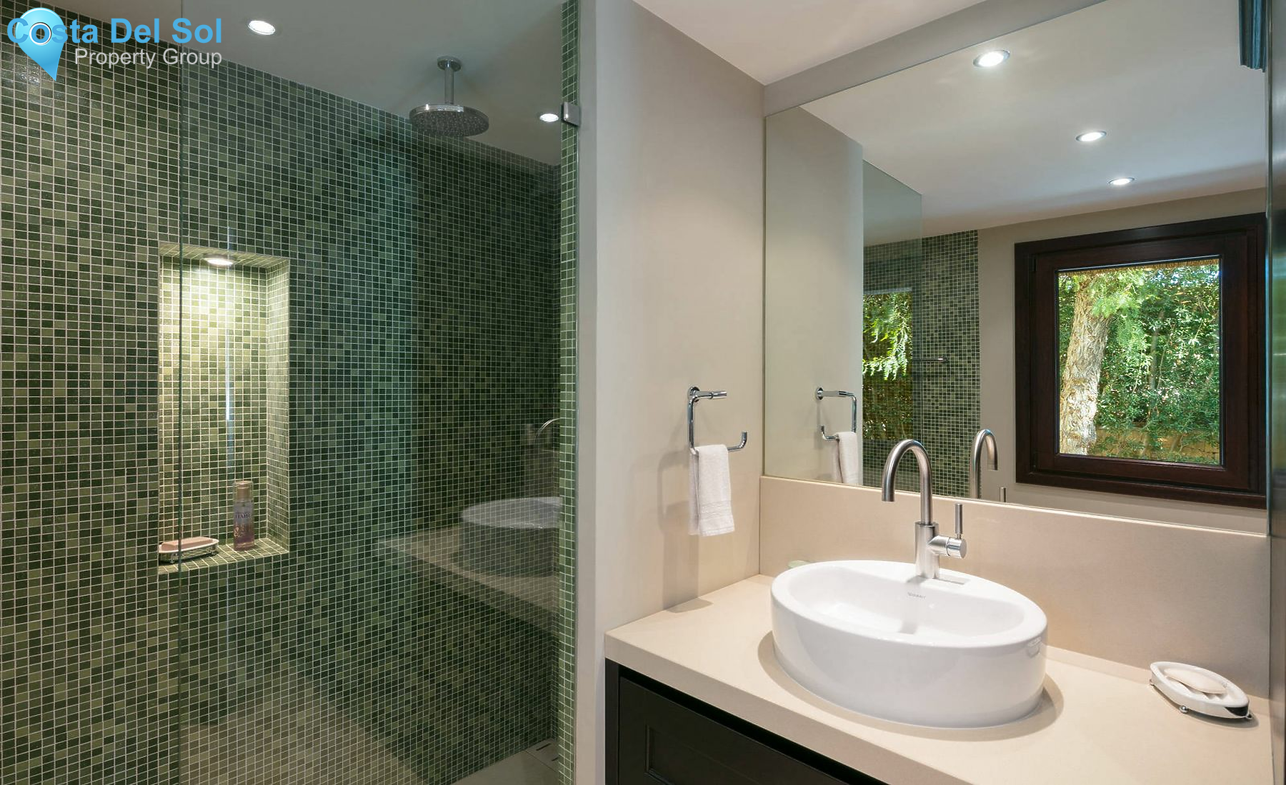 Detached Villa in Marbella-1534458