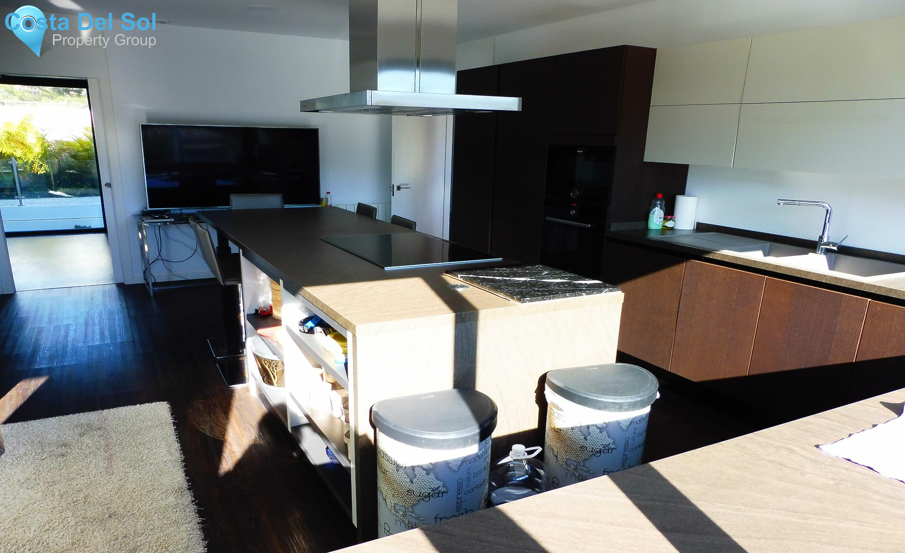 Detached Villa in Marbella-1535294
