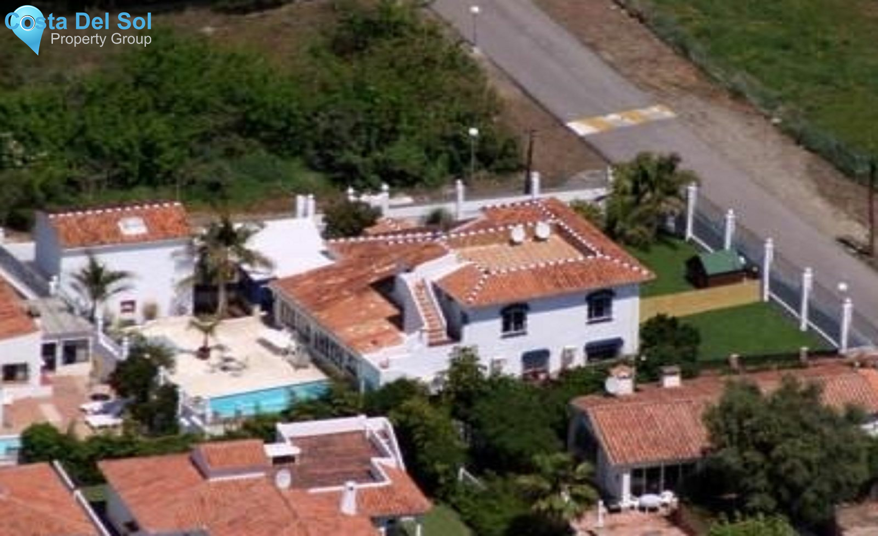 Detached Villa in Marbella-1553502