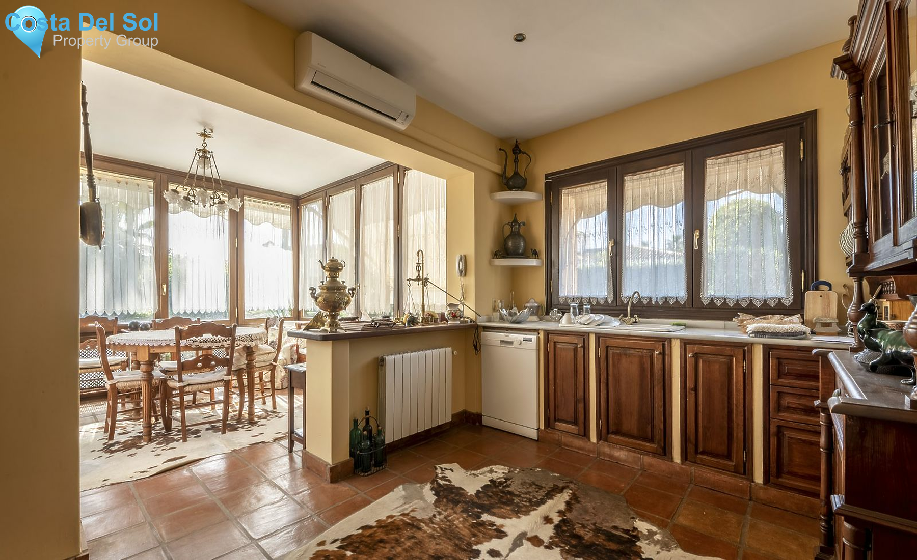 Detached Villa in Marbesa-1128854