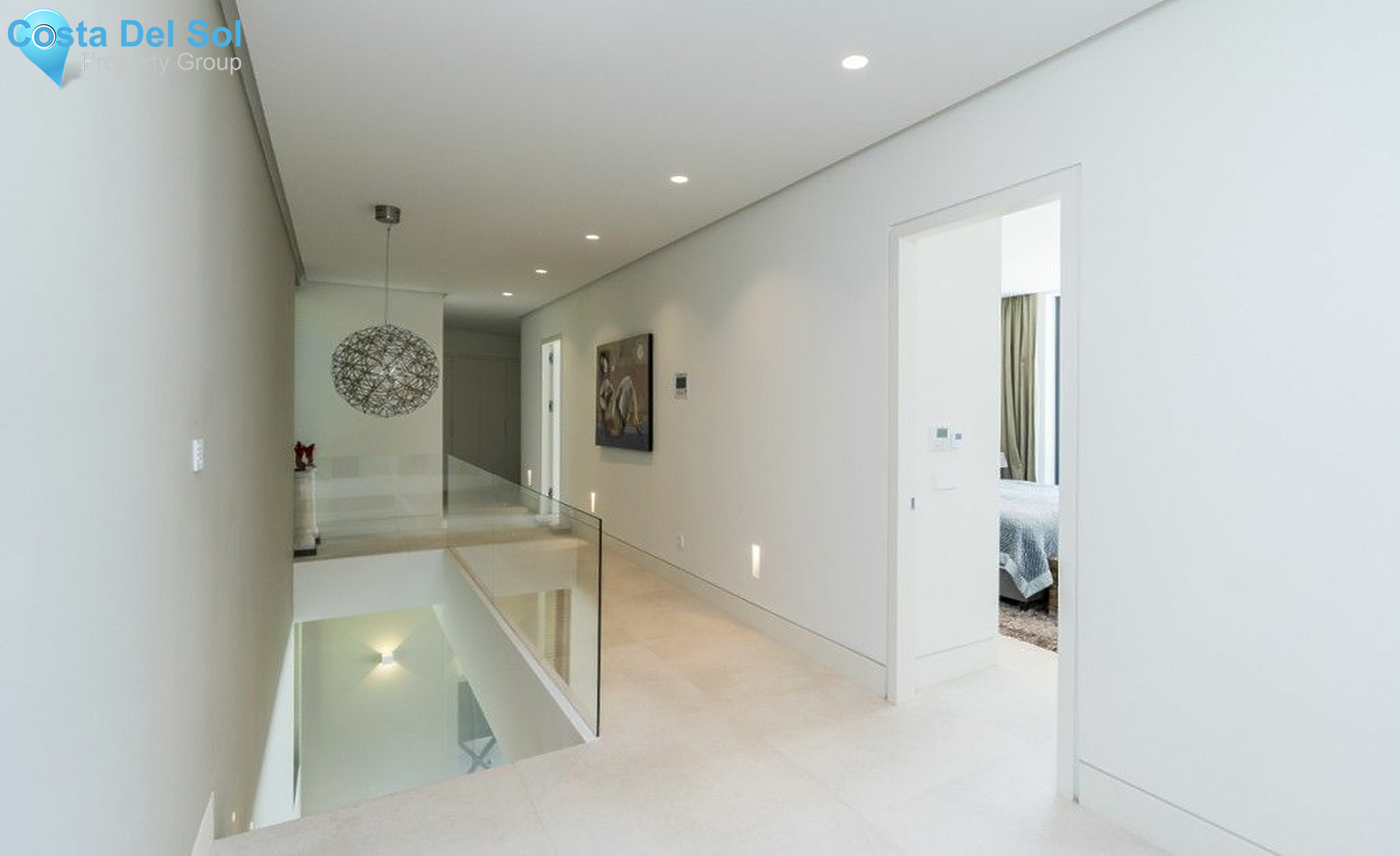 Detached Villa in Marbesa-1429562