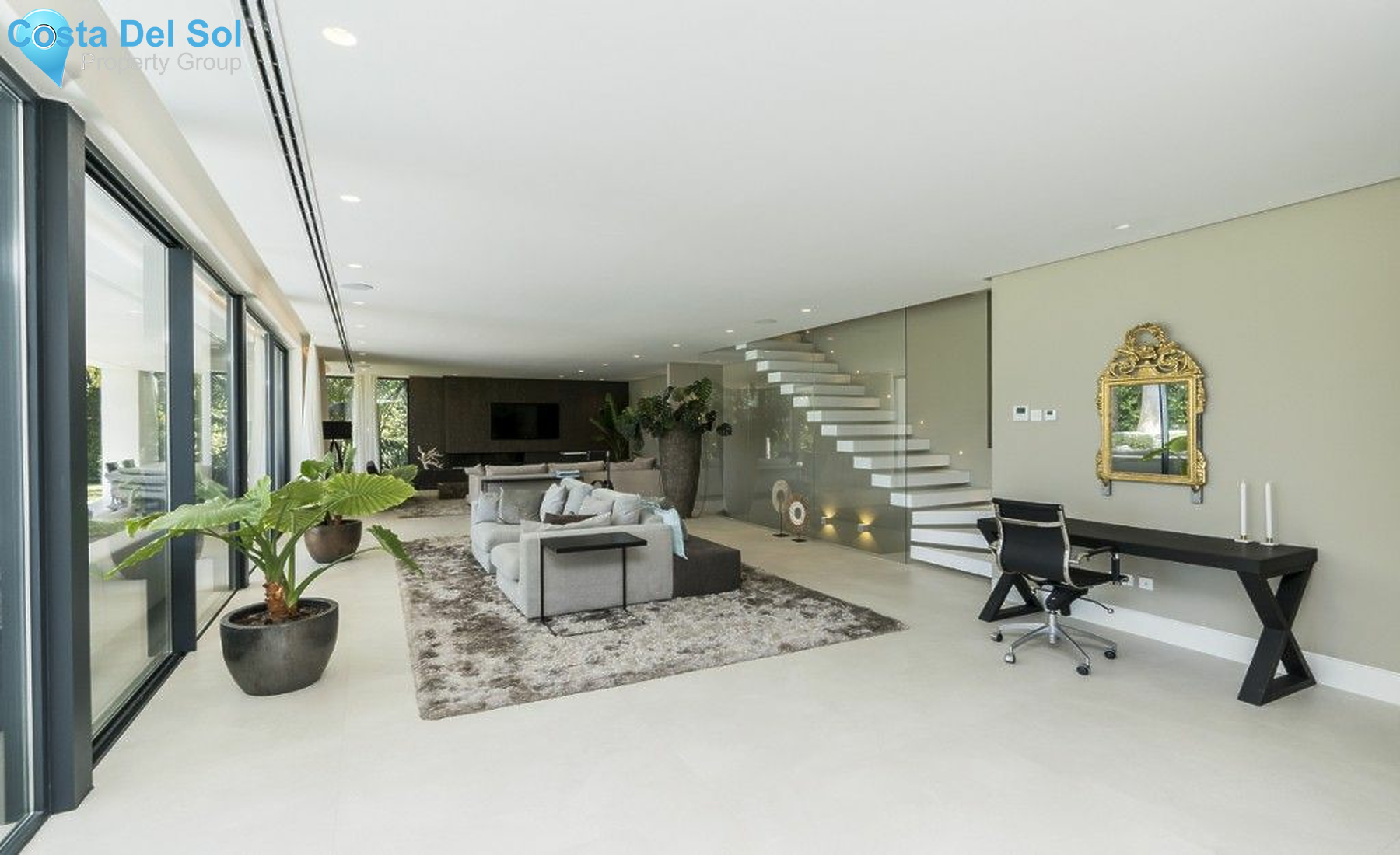 Detached Villa in Marbesa-1429556