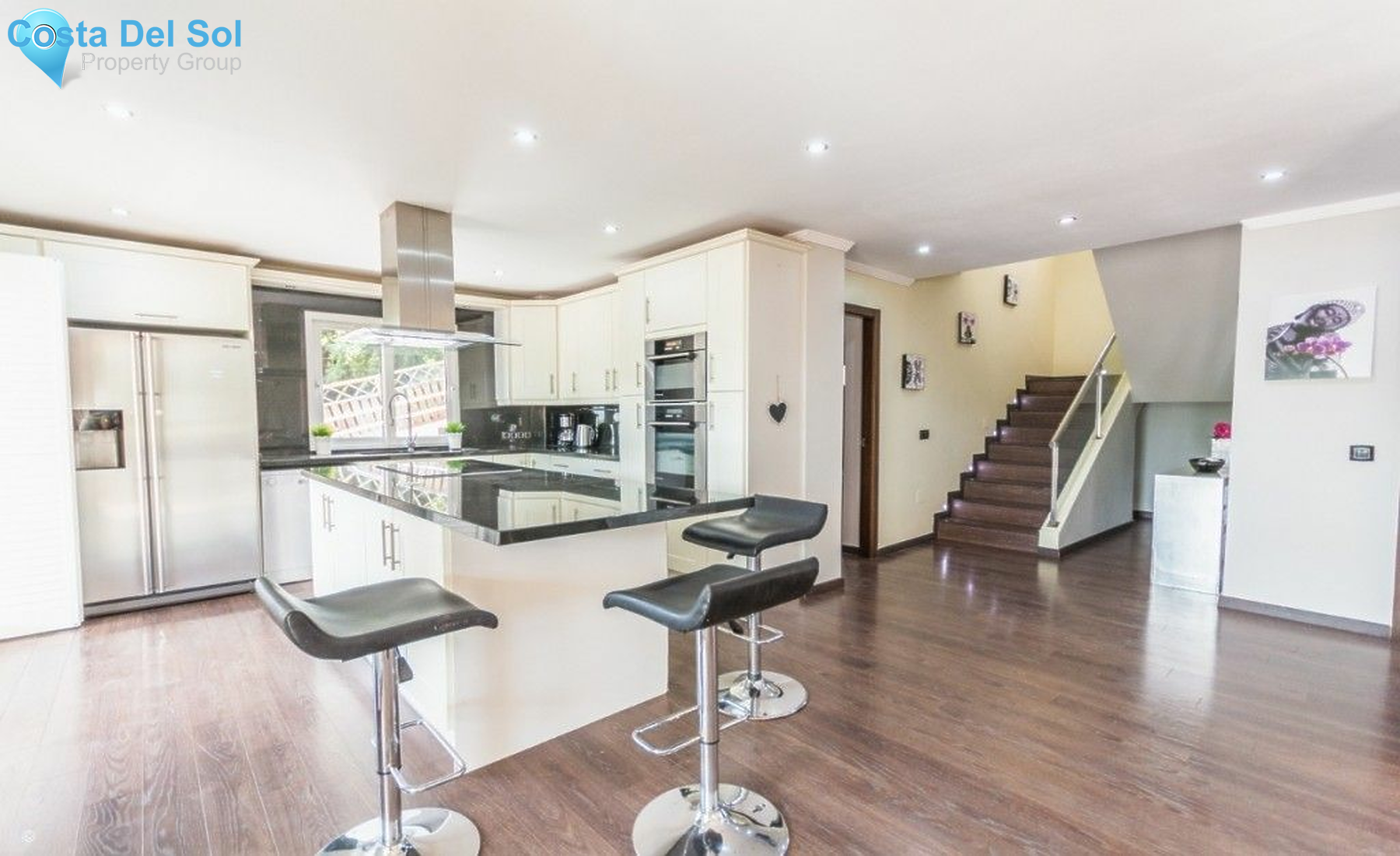 Detached Villa in Mijas Costa-1166875