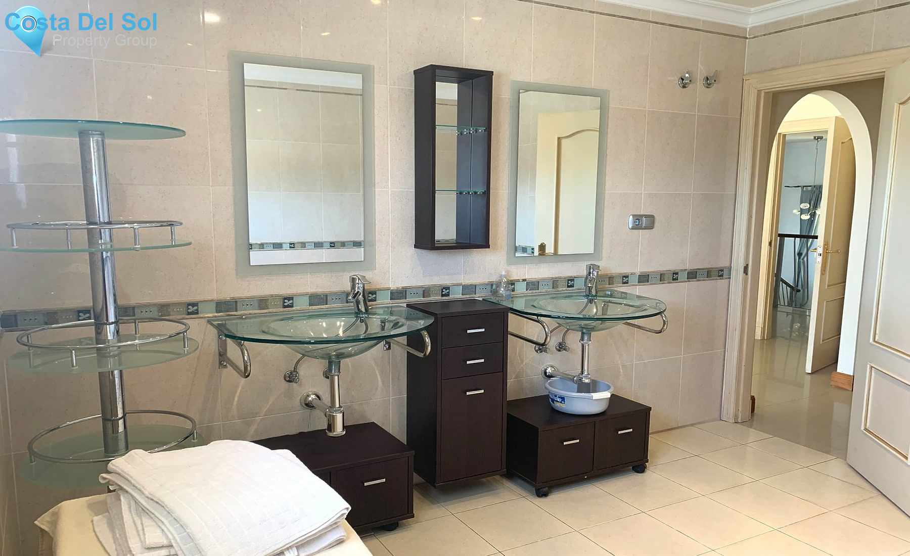 Detached Villa in Mijas Costa-1186798
