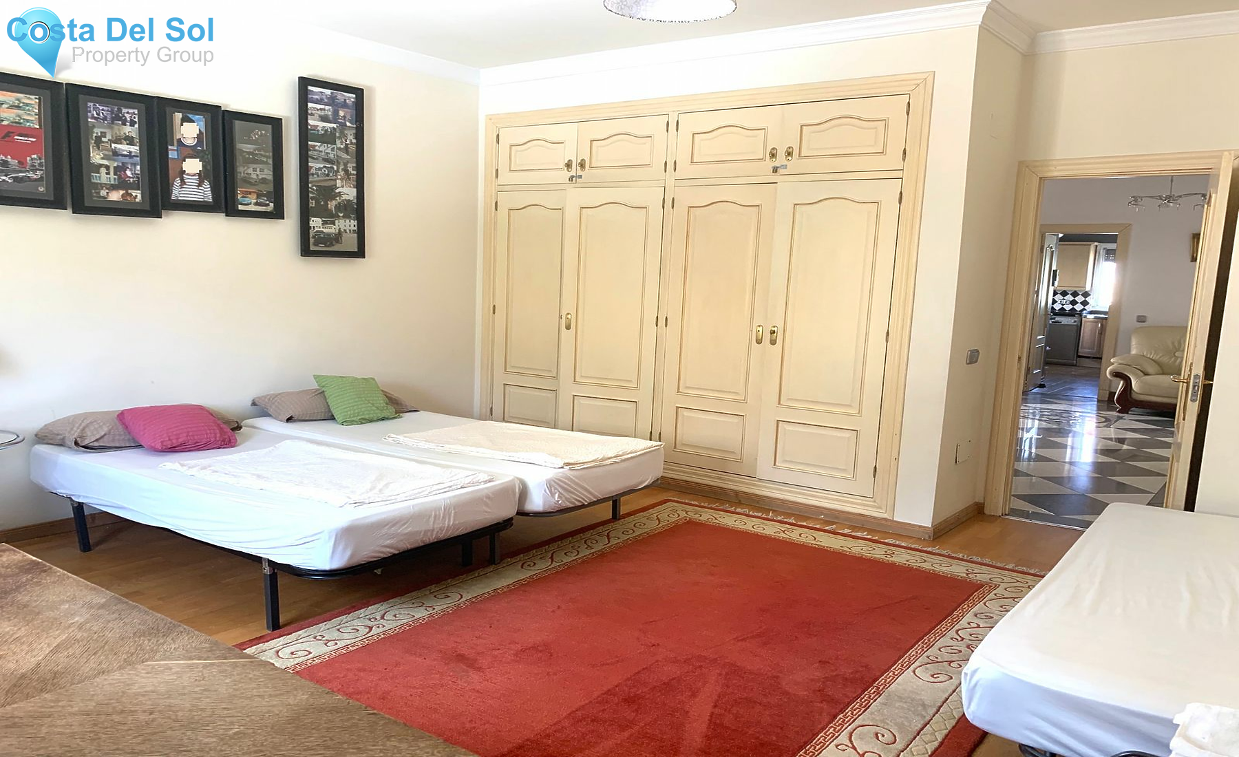 Detached Villa in Mijas Costa-1186789