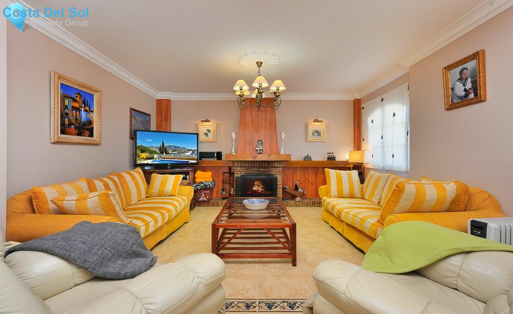 Detached Villa in Mijas Costa-1189090