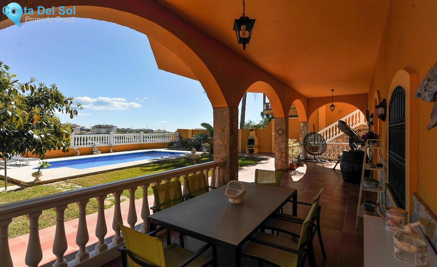 Detached Villa in Mijas Costa-1189091