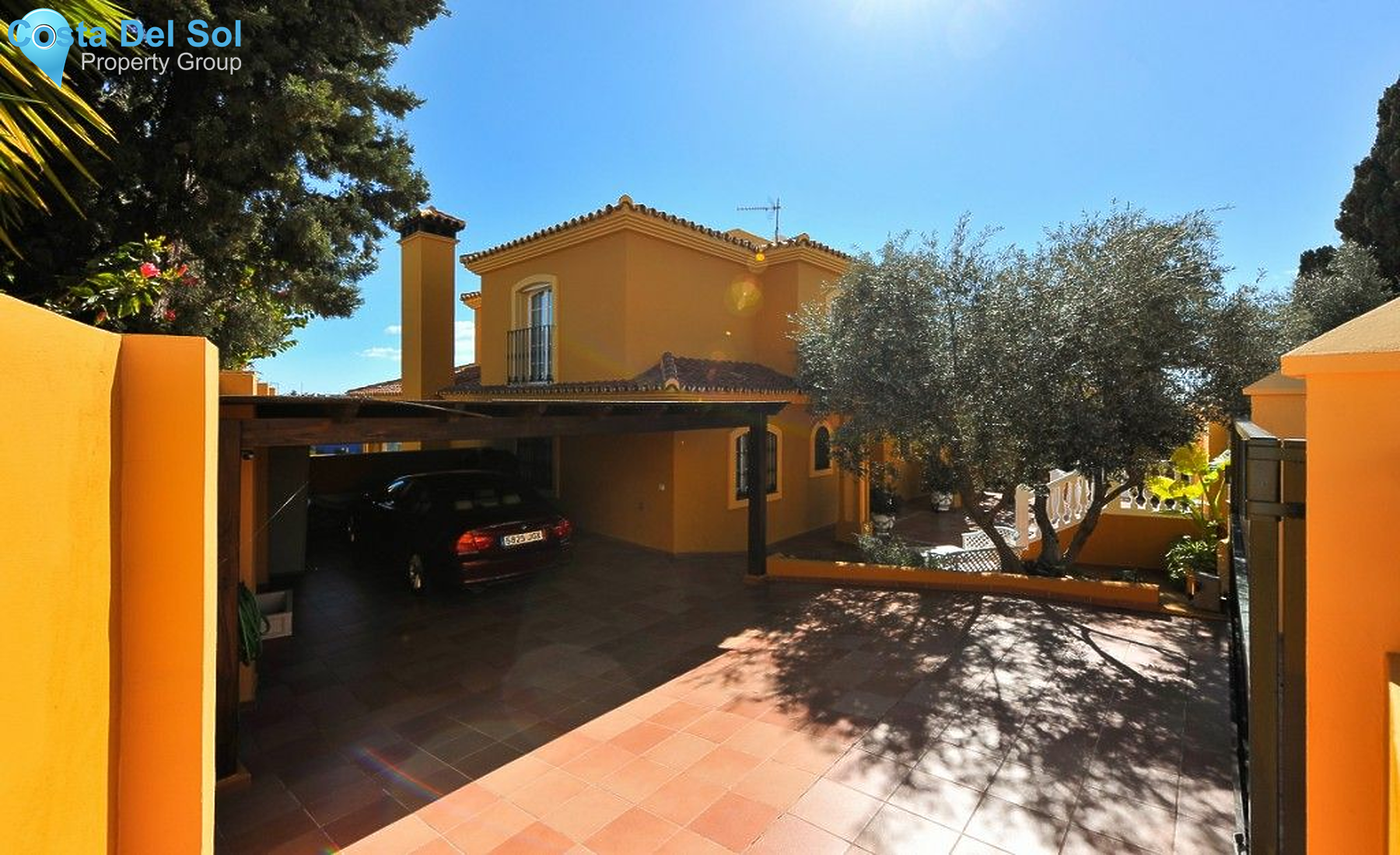 Detached Villa in Mijas Costa-1189097