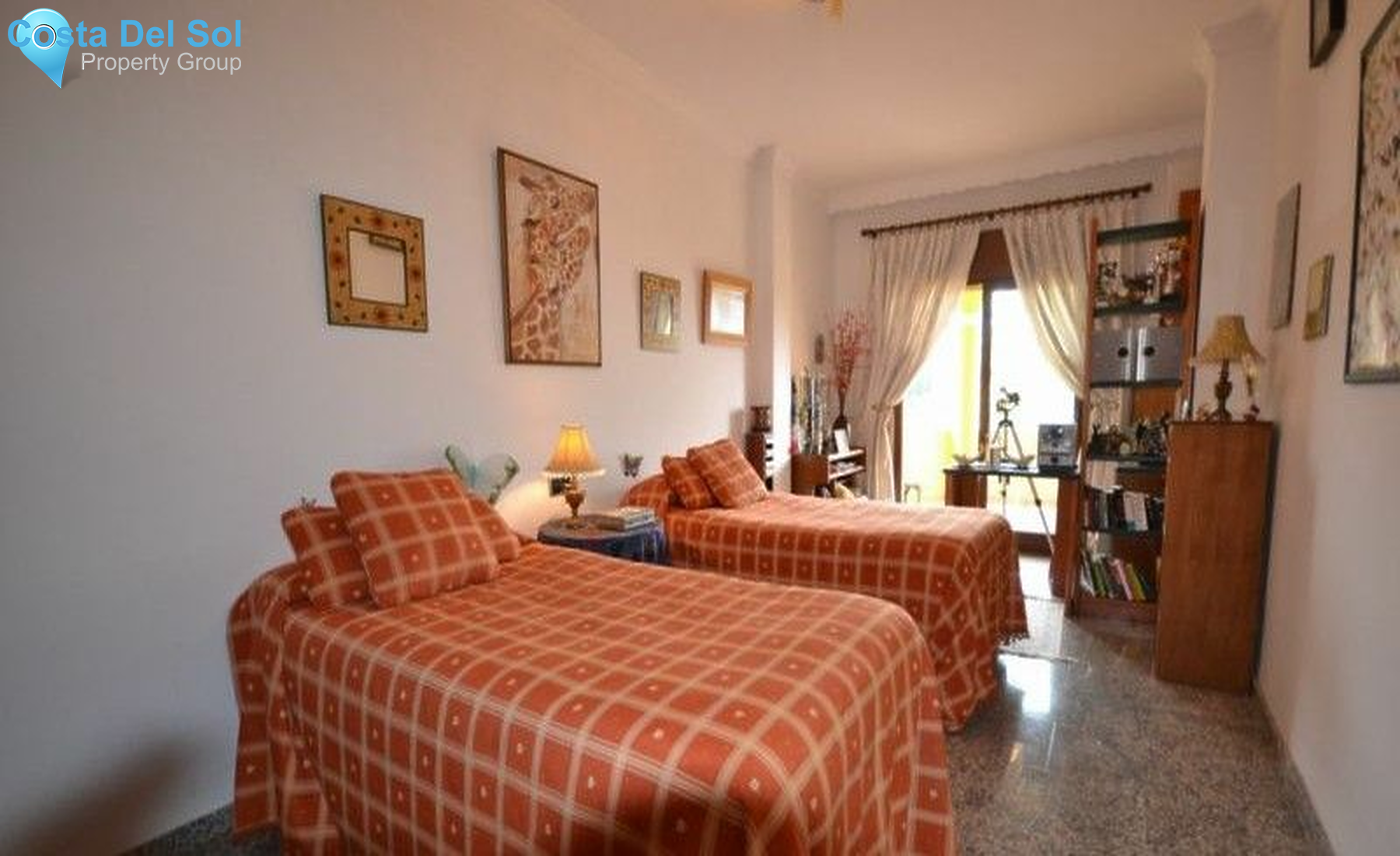 Detached Villa in Mijas Costa-1195837