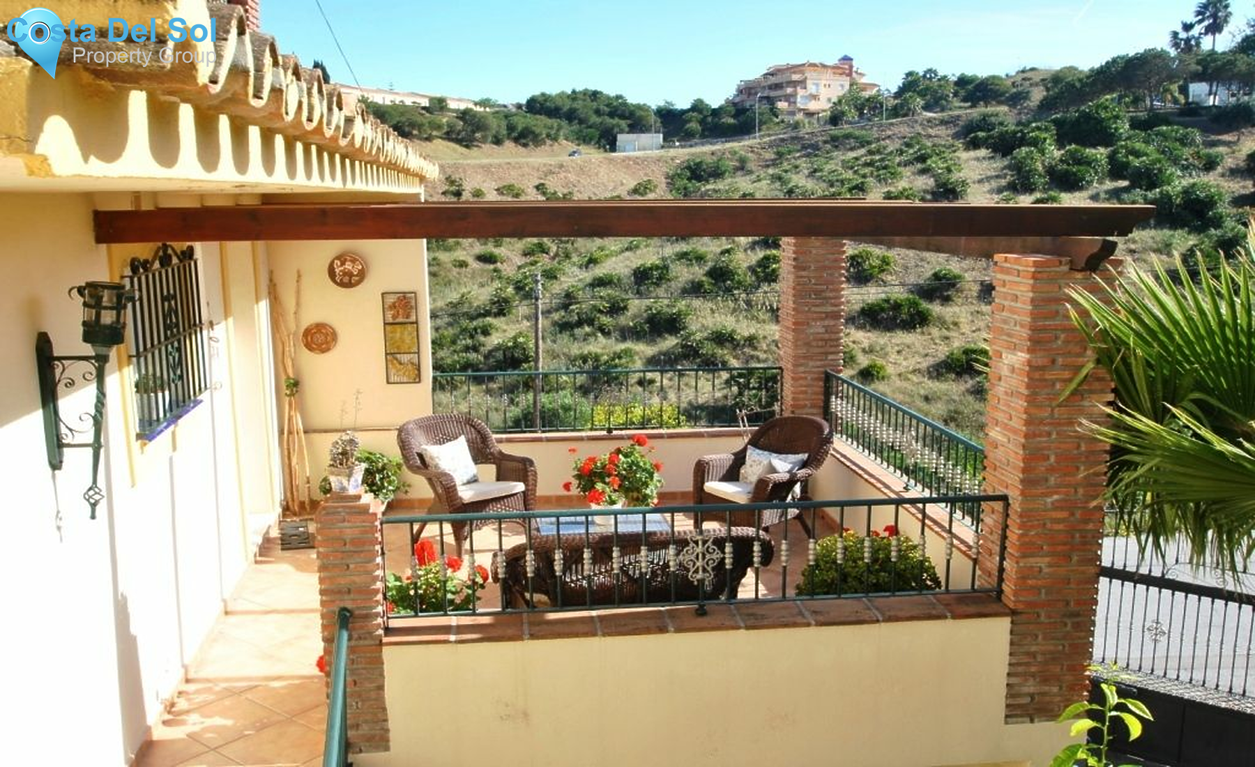 Detached Villa in Mijas Costa-1208957