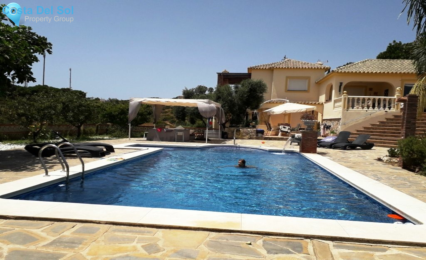 Detached Villa in Mijas Costa-1208966