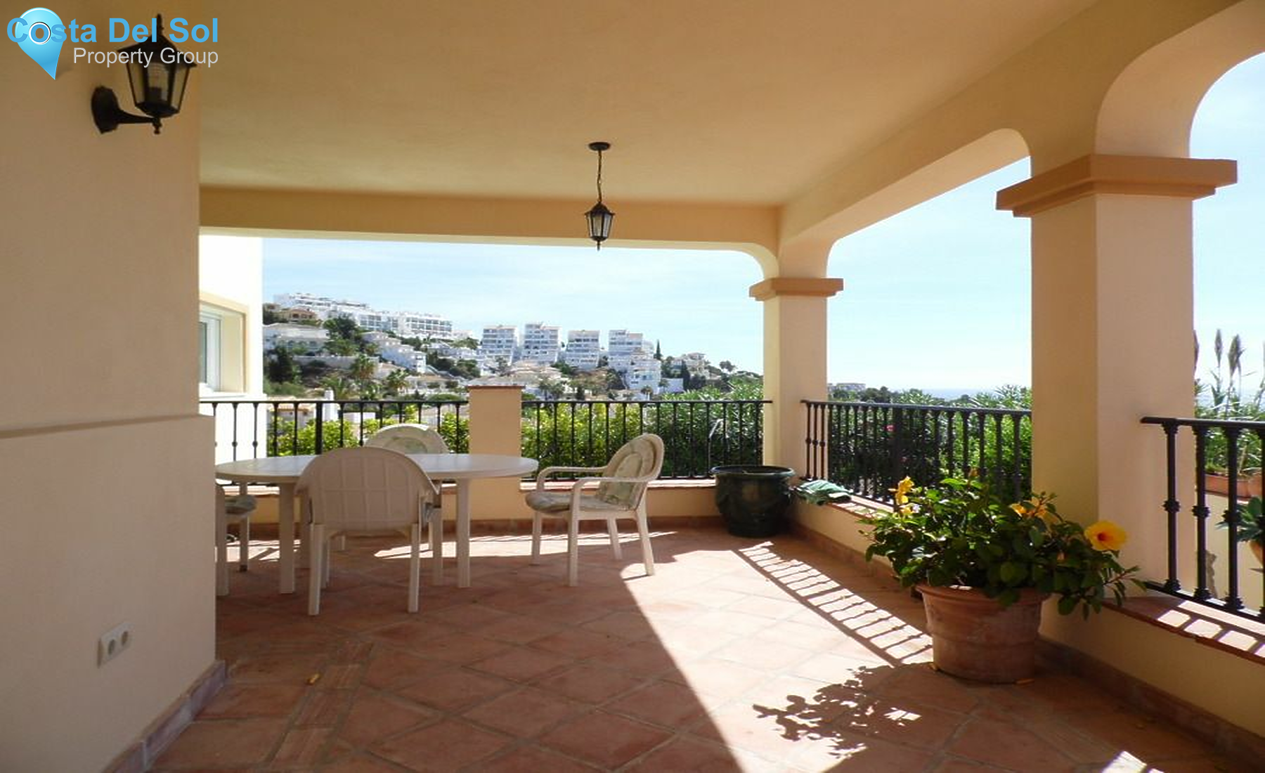 Detached Villa in Mijas Costa-1229188