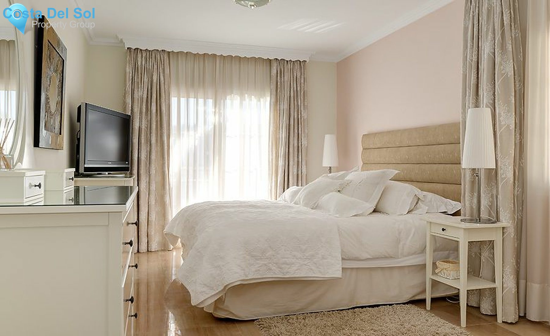 Detached Villa in Mijas Costa-1390822