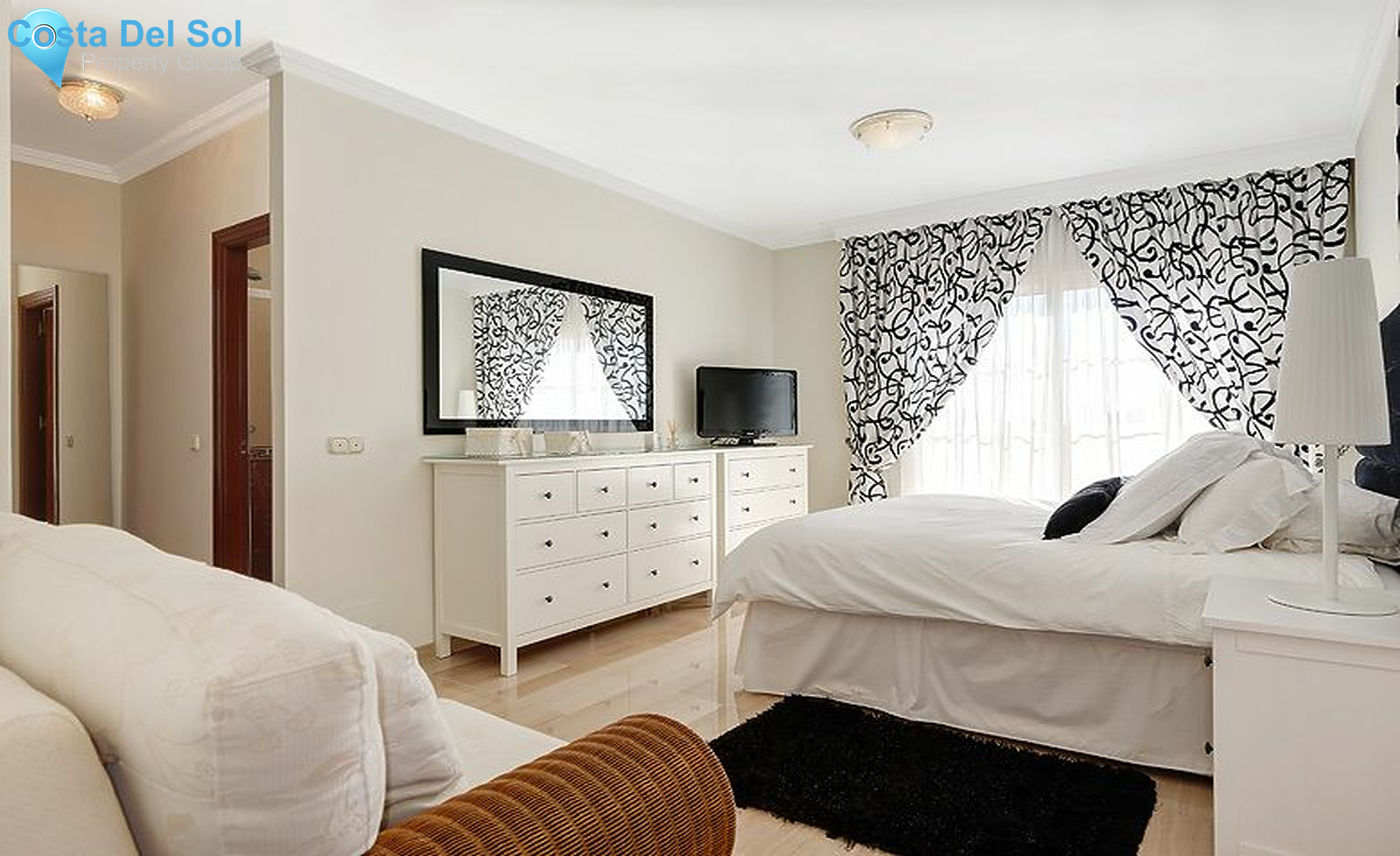 Detached Villa in Mijas Costa-1390816