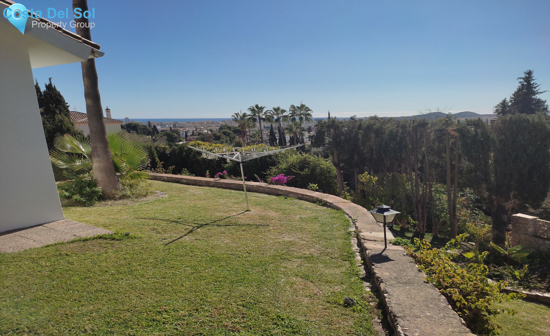 Detached Villa in Mijas Costa-1423198