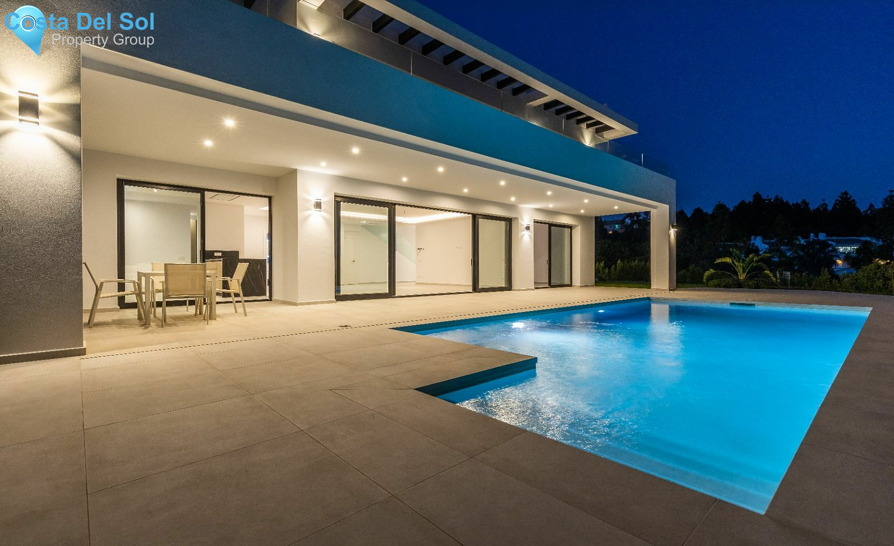 Detached Villa in Mijas Costa-1473920