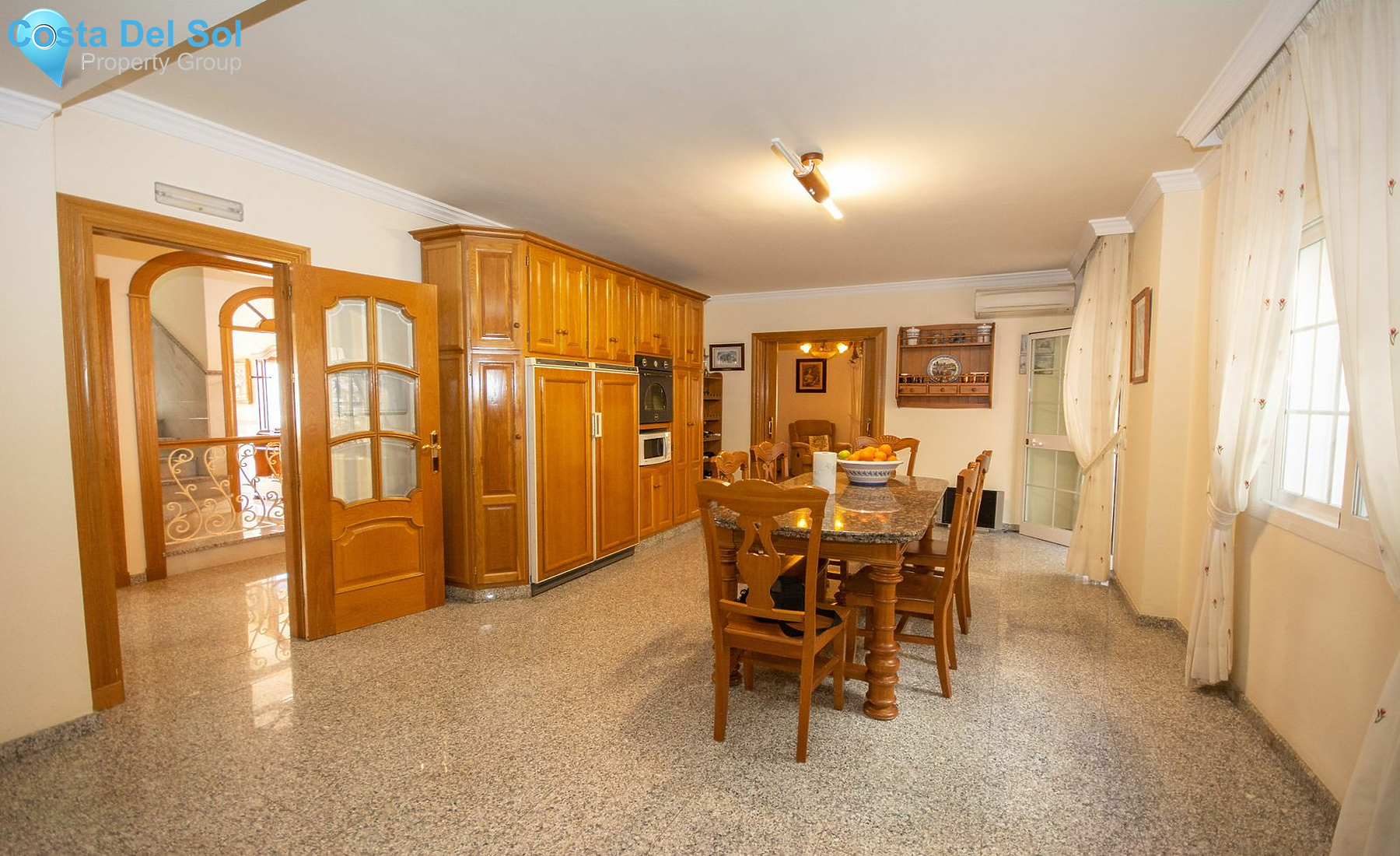 Detached Villa in Mijas-1152406