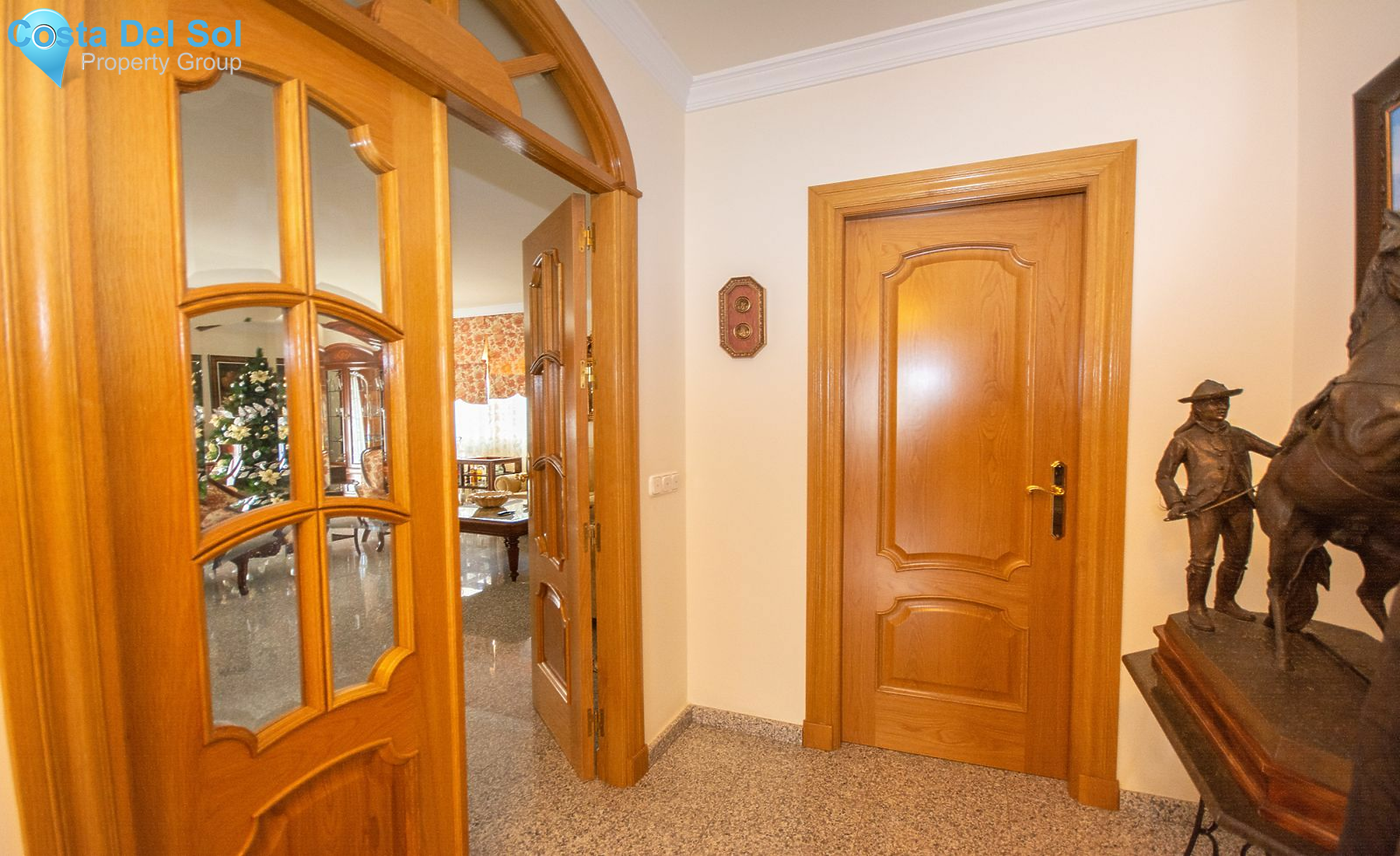 Detached Villa in Mijas-1152413