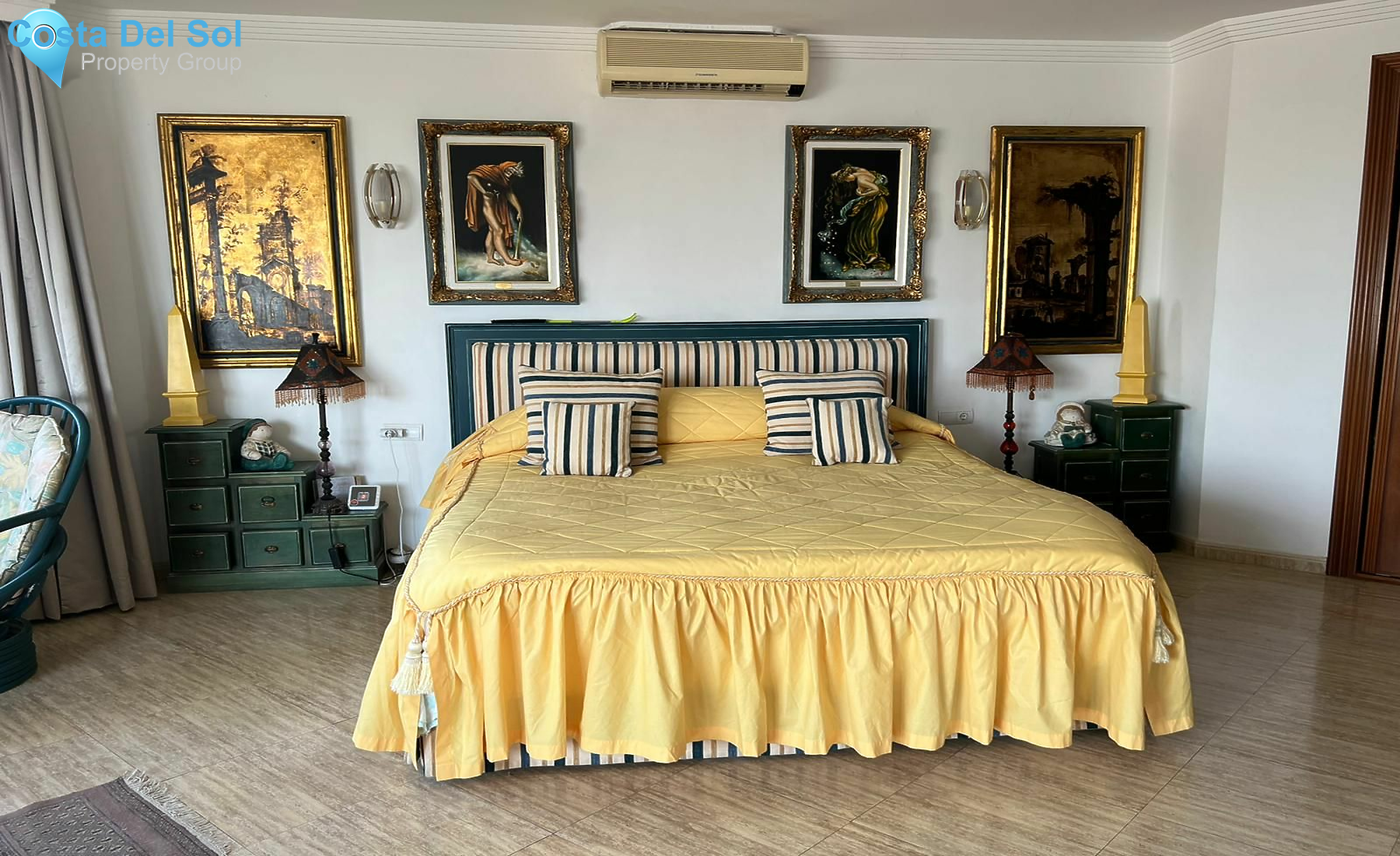 Detached Villa in Mijas-1167070