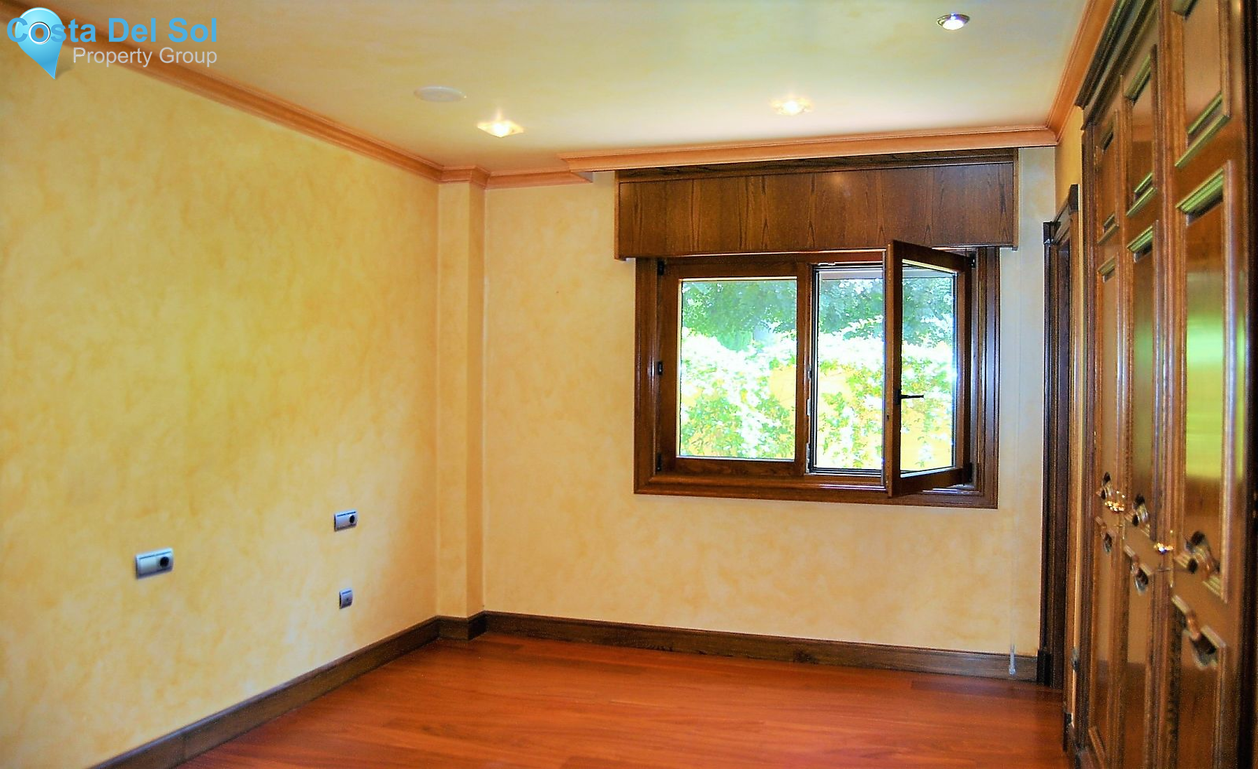 Detached Villa in Mijas-1176386