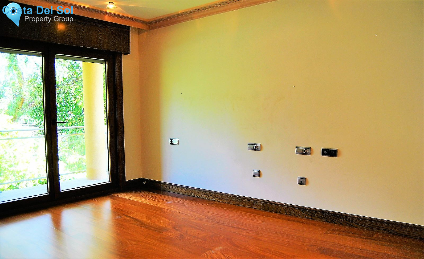 Detached Villa in Mijas-1176387